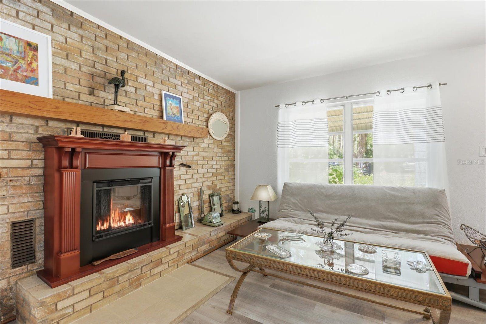 SPRING RUN ESTATES - Residential