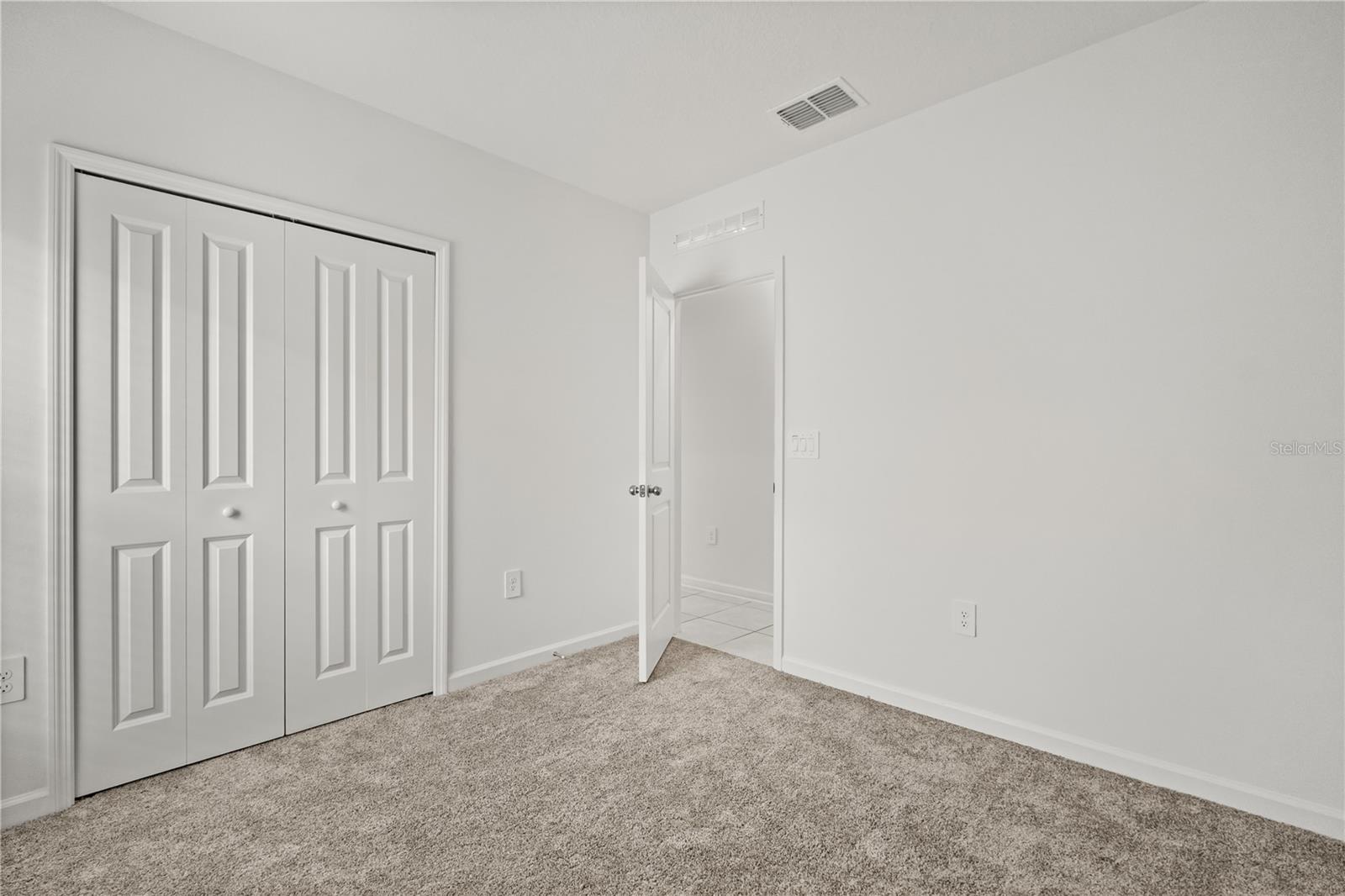 LAWSON DUNES SUB - Residential Lease