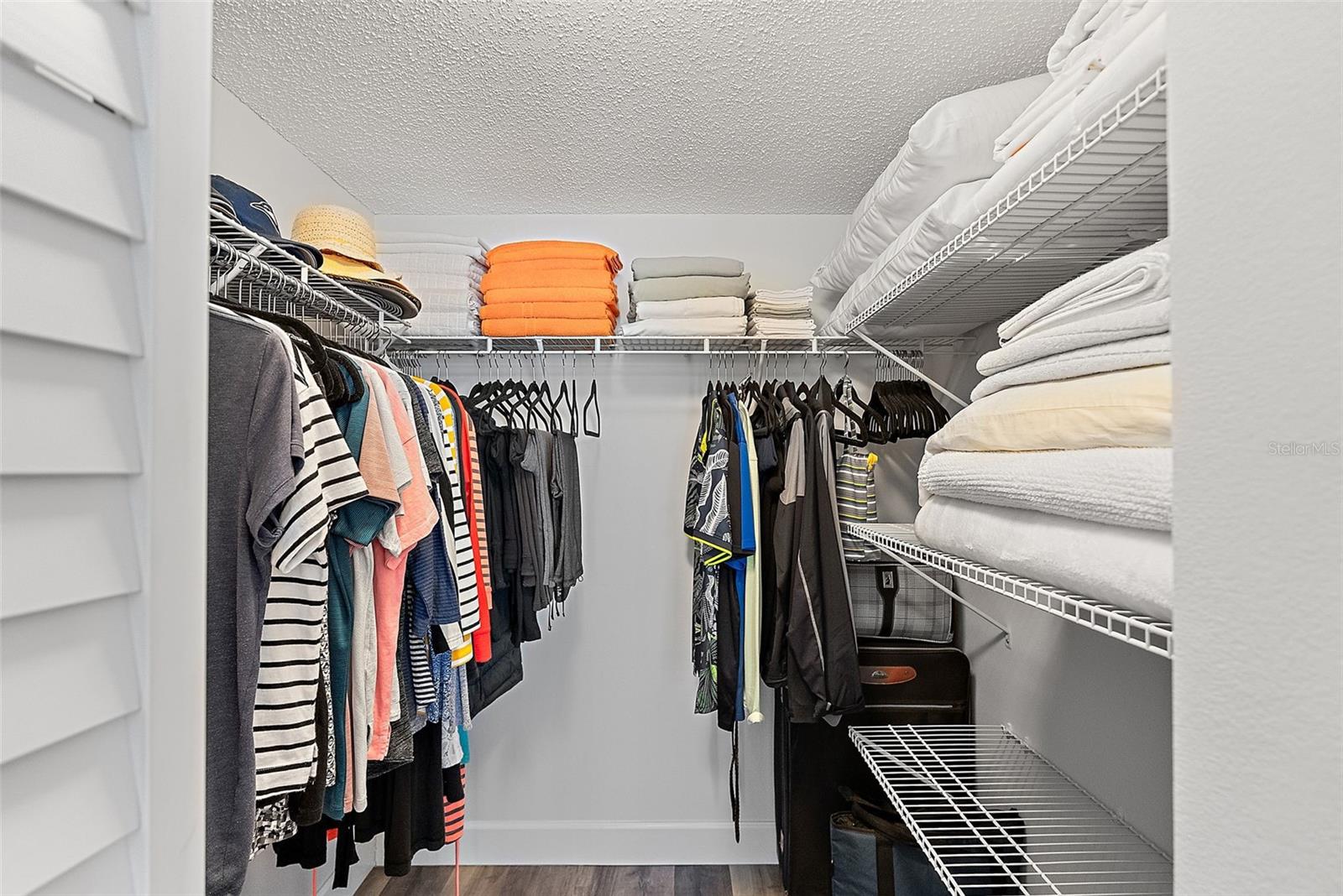 VISTA VERDE WEST - Residential