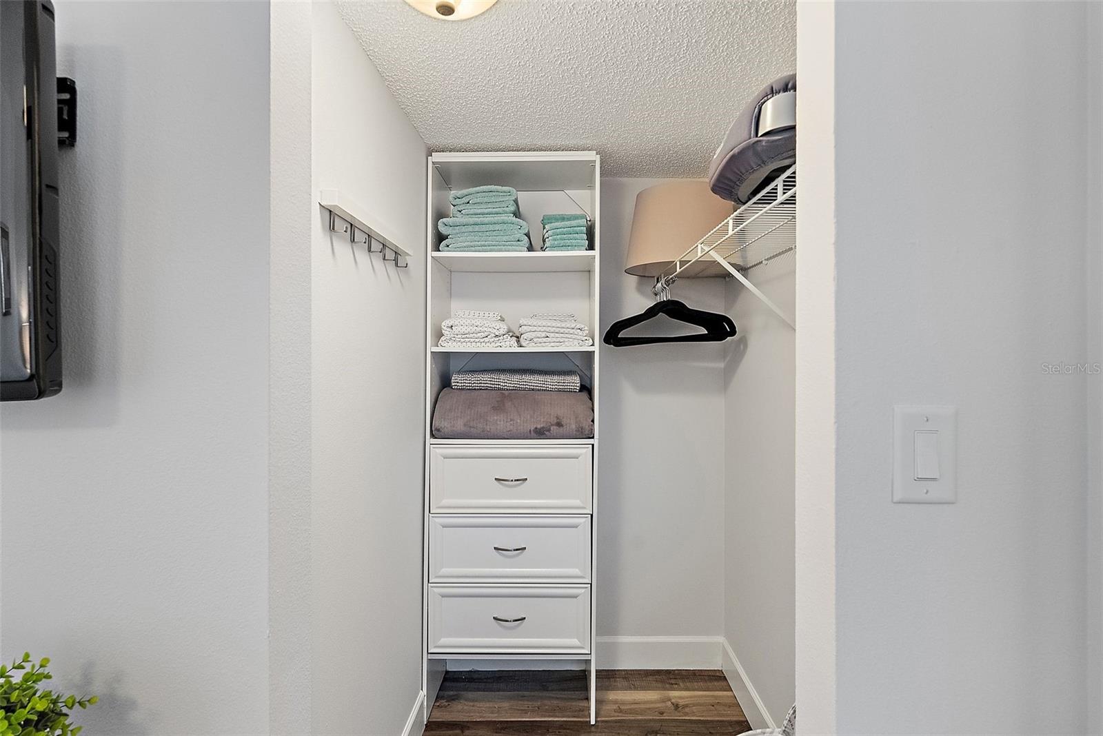 VISTA VERDE WEST - Residential