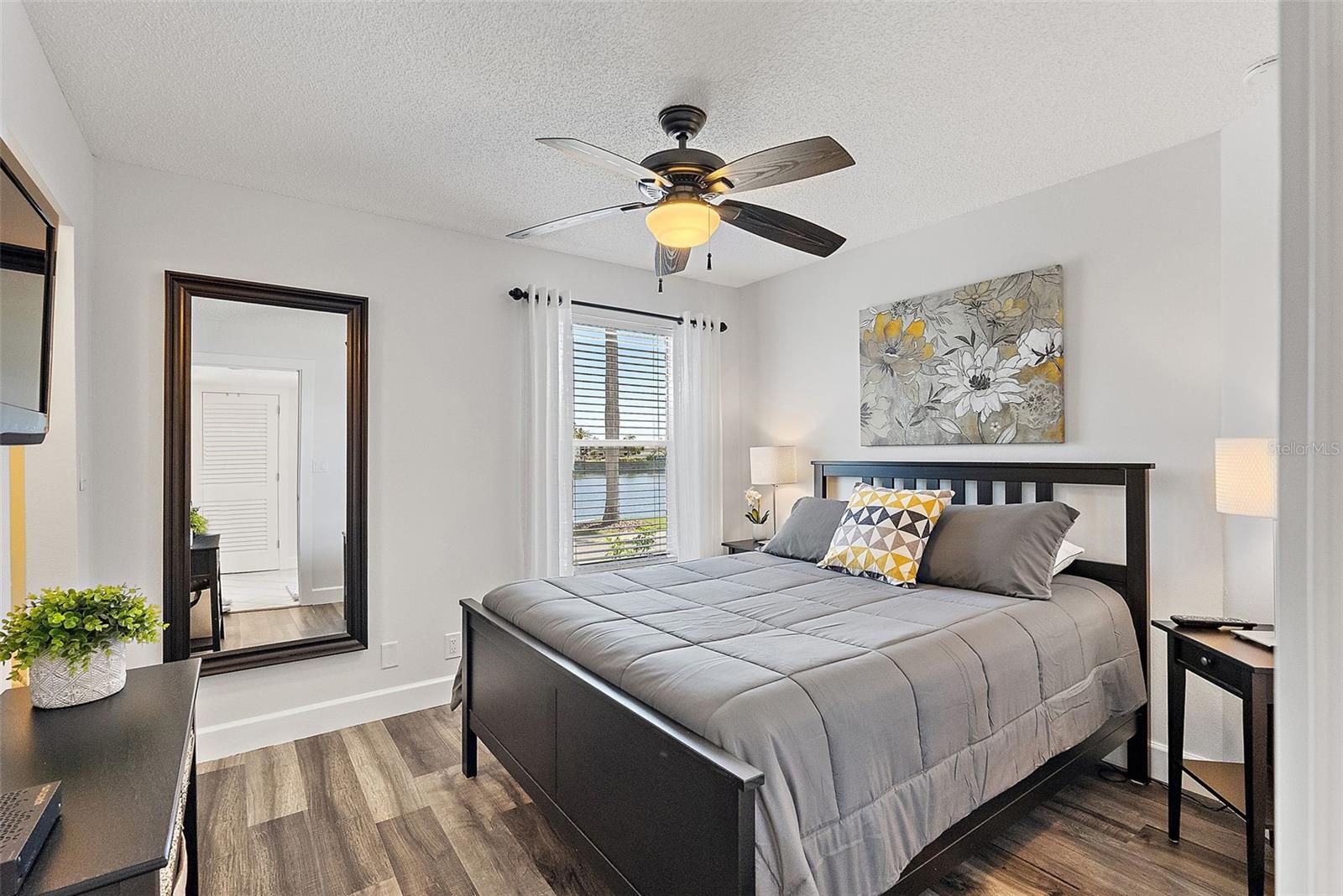 VISTA VERDE WEST - Residential