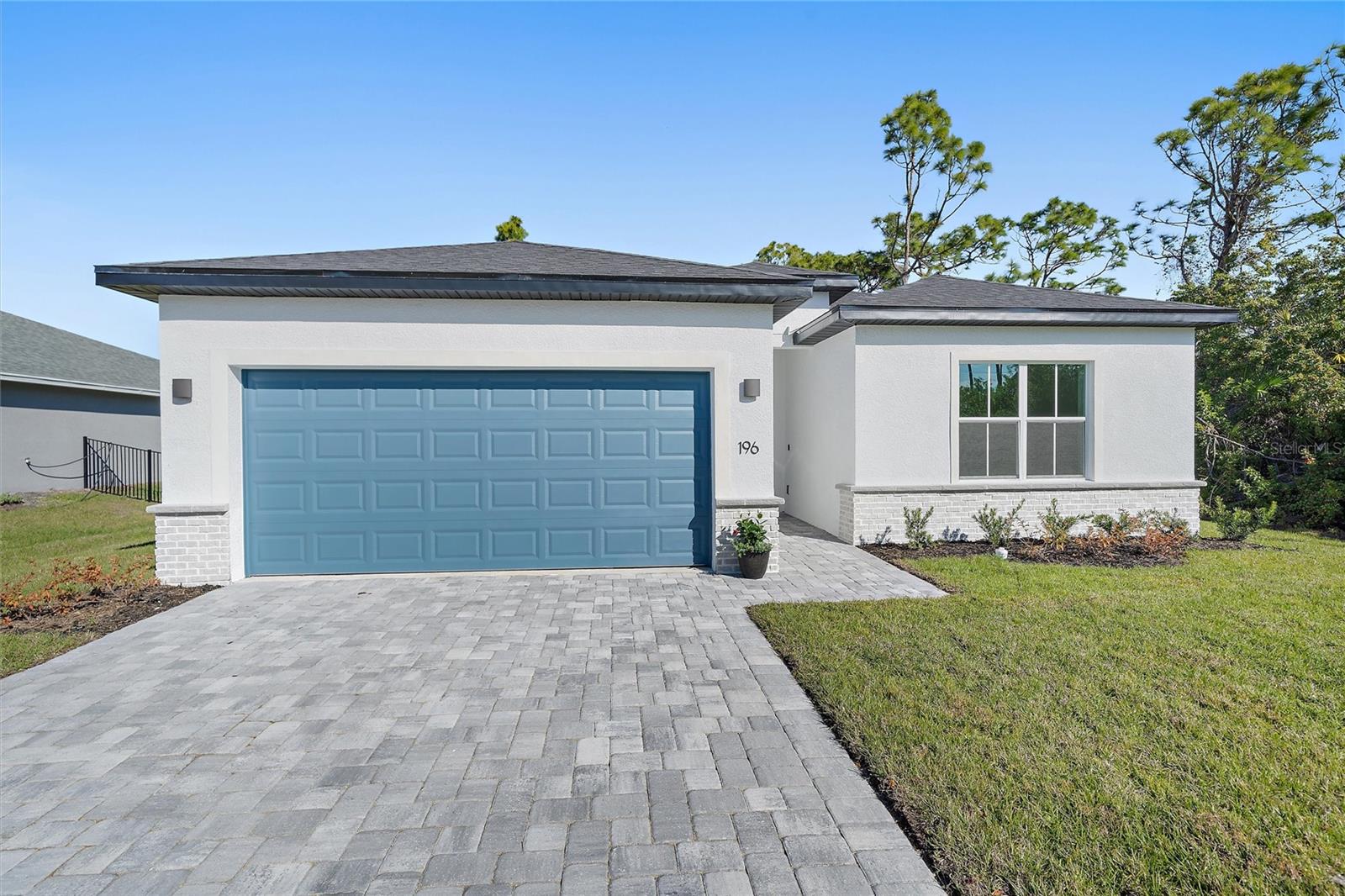 Picture for the property N6142527, 4 beds, 3 baths