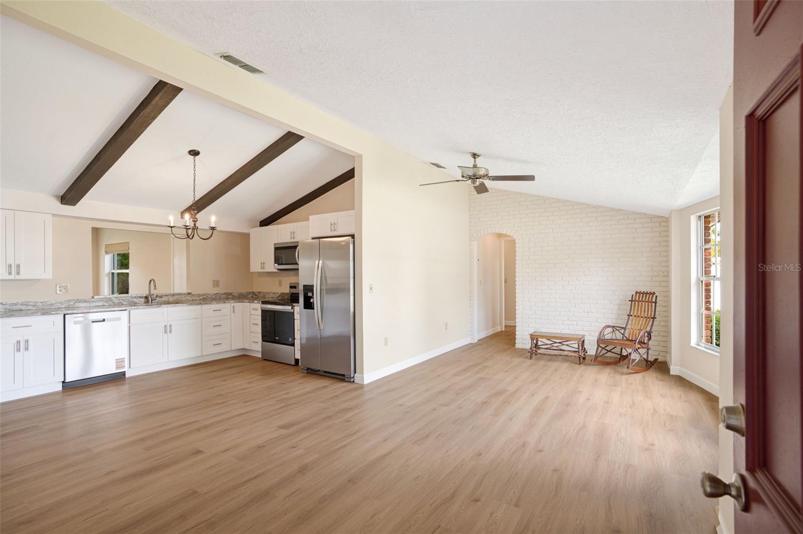 HOMECROFT - Residential