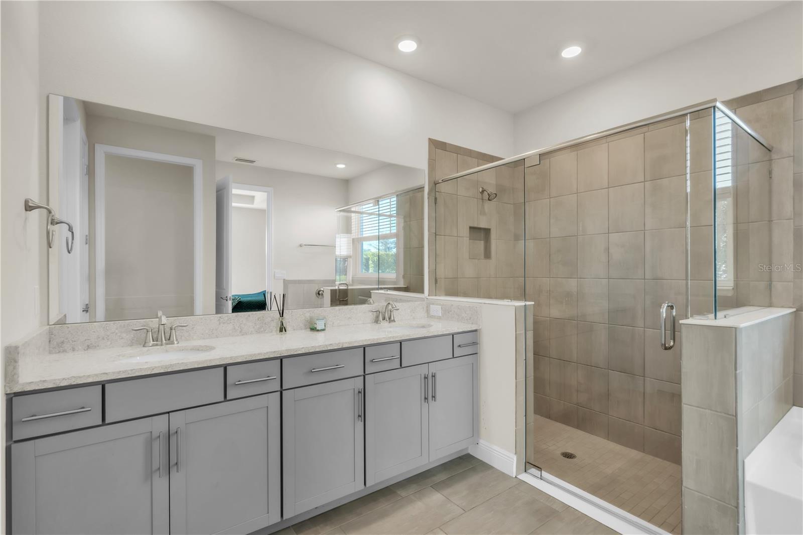 STAR FARMS PH I-IV - Residential