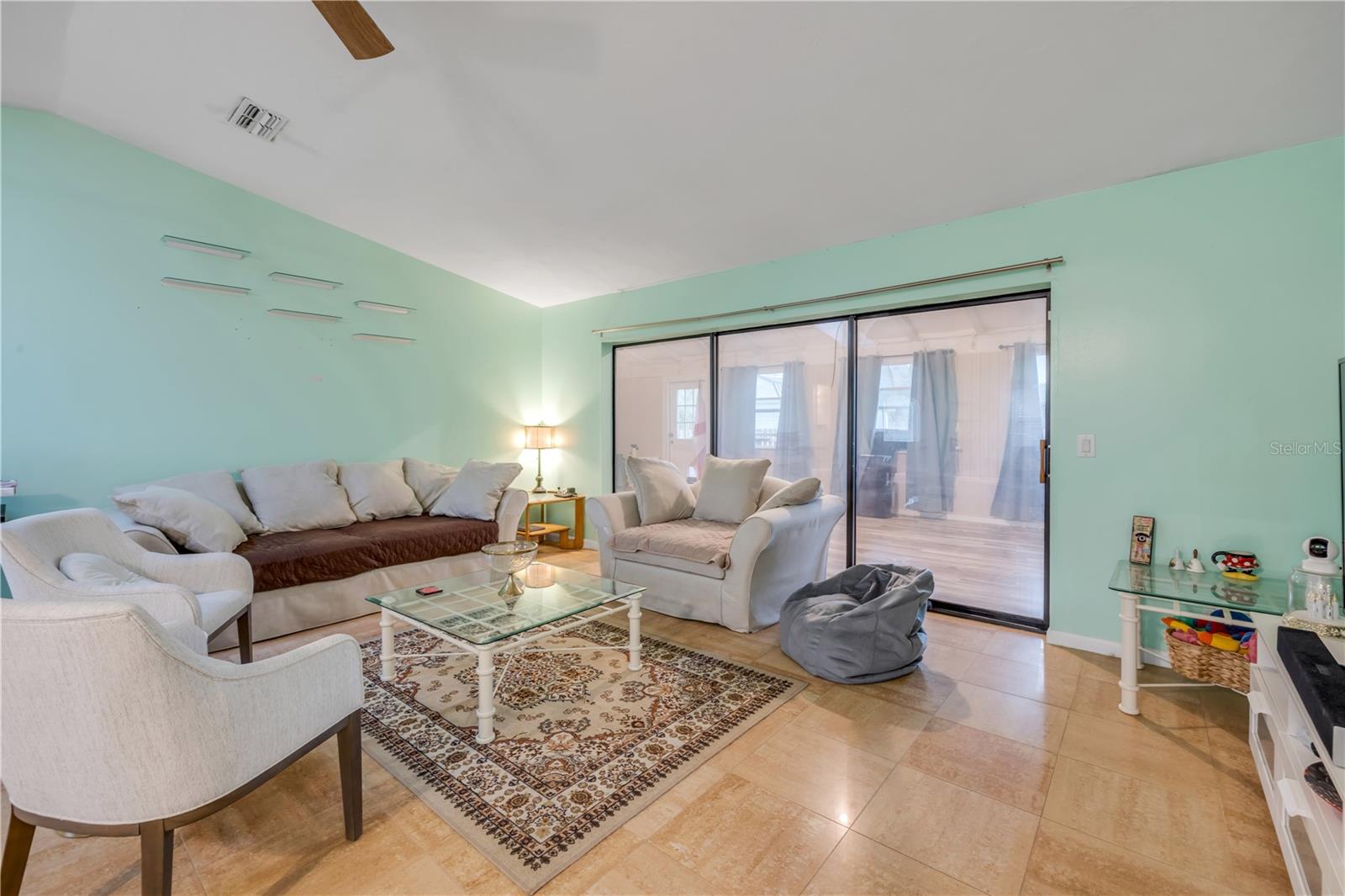 PALM COAST/WYNNFIELD SEC 18 - Residential