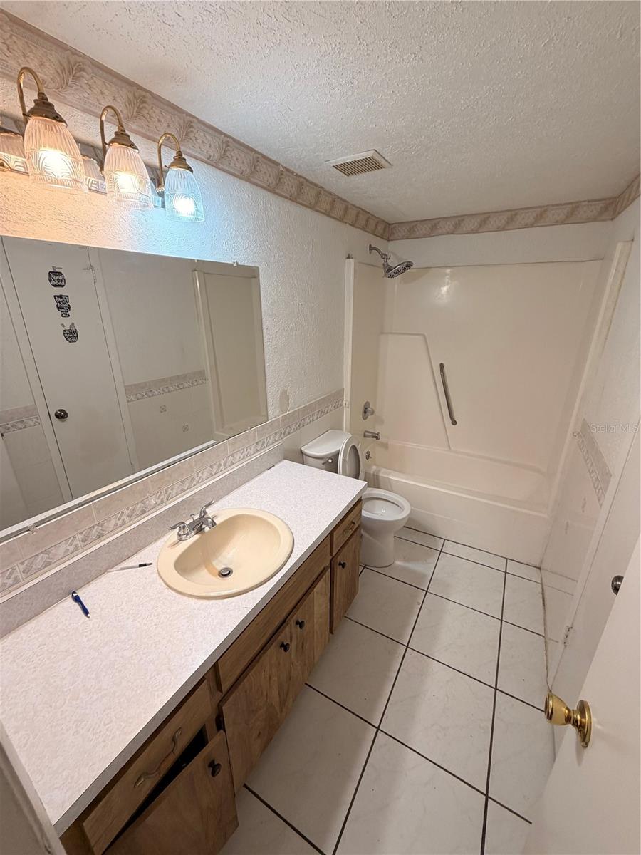 TIMBERLANE SUB UNIT 5 - Residential