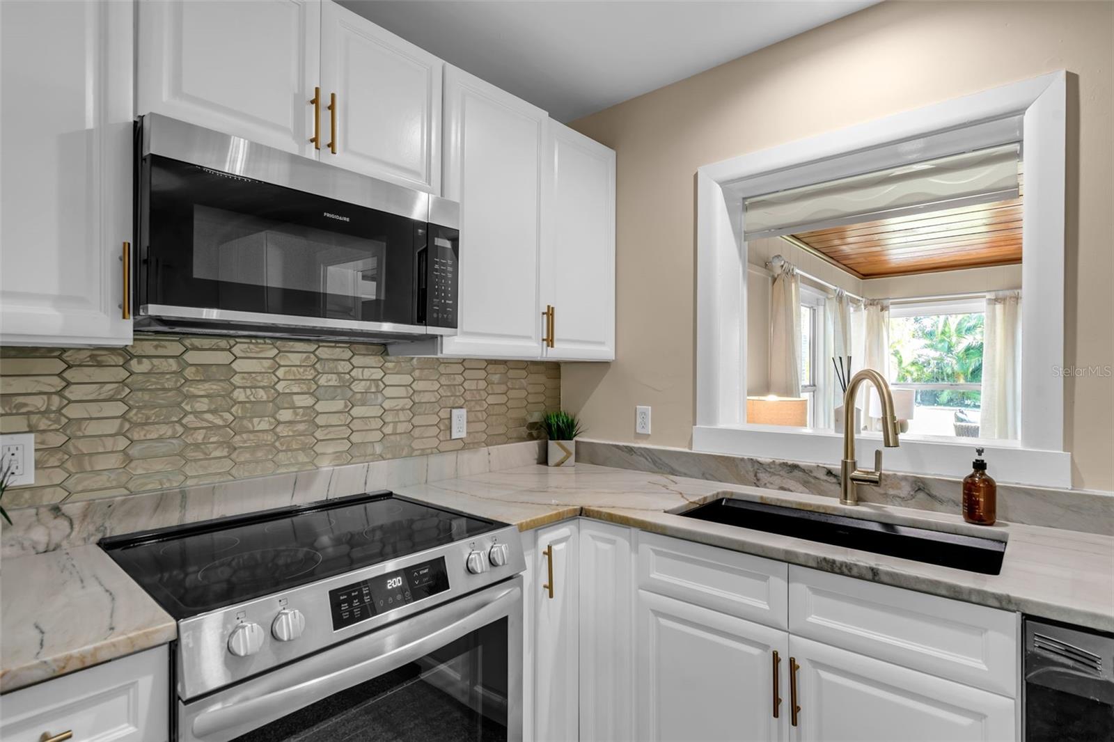 INWOOD PARK FIRST ADD - Residential