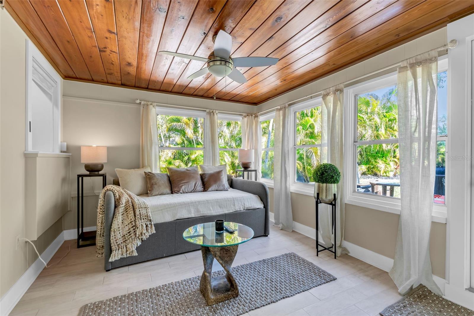 INWOOD PARK FIRST ADD - Residential