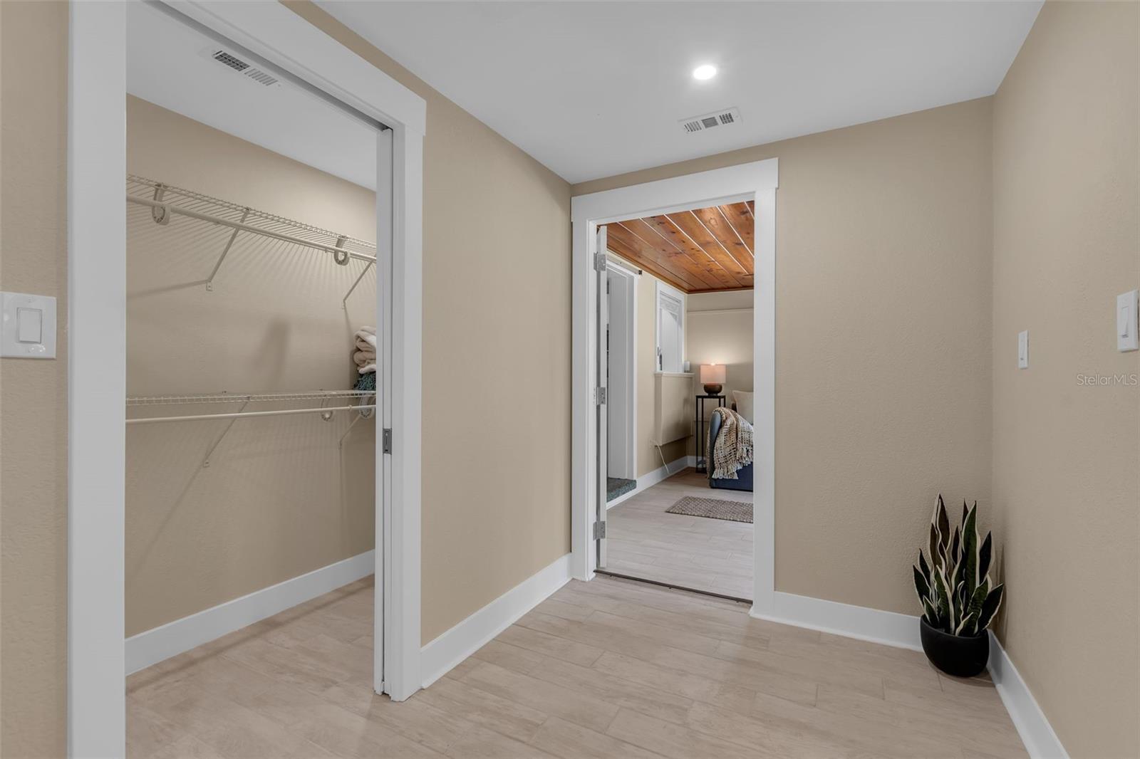 INWOOD PARK FIRST ADD - Residential