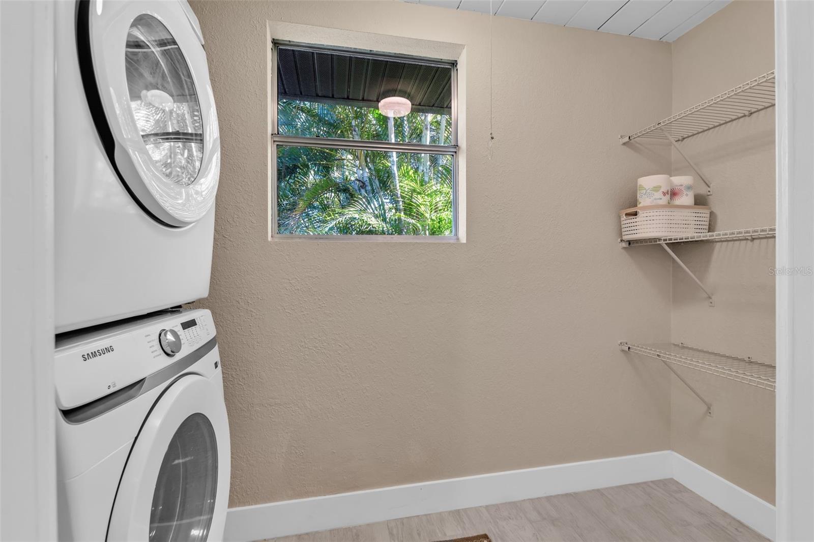 INWOOD PARK FIRST ADD - Residential