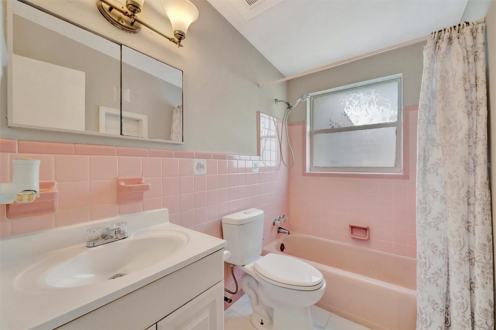 BAYSHORE GARDENS SEC 6 - Residential