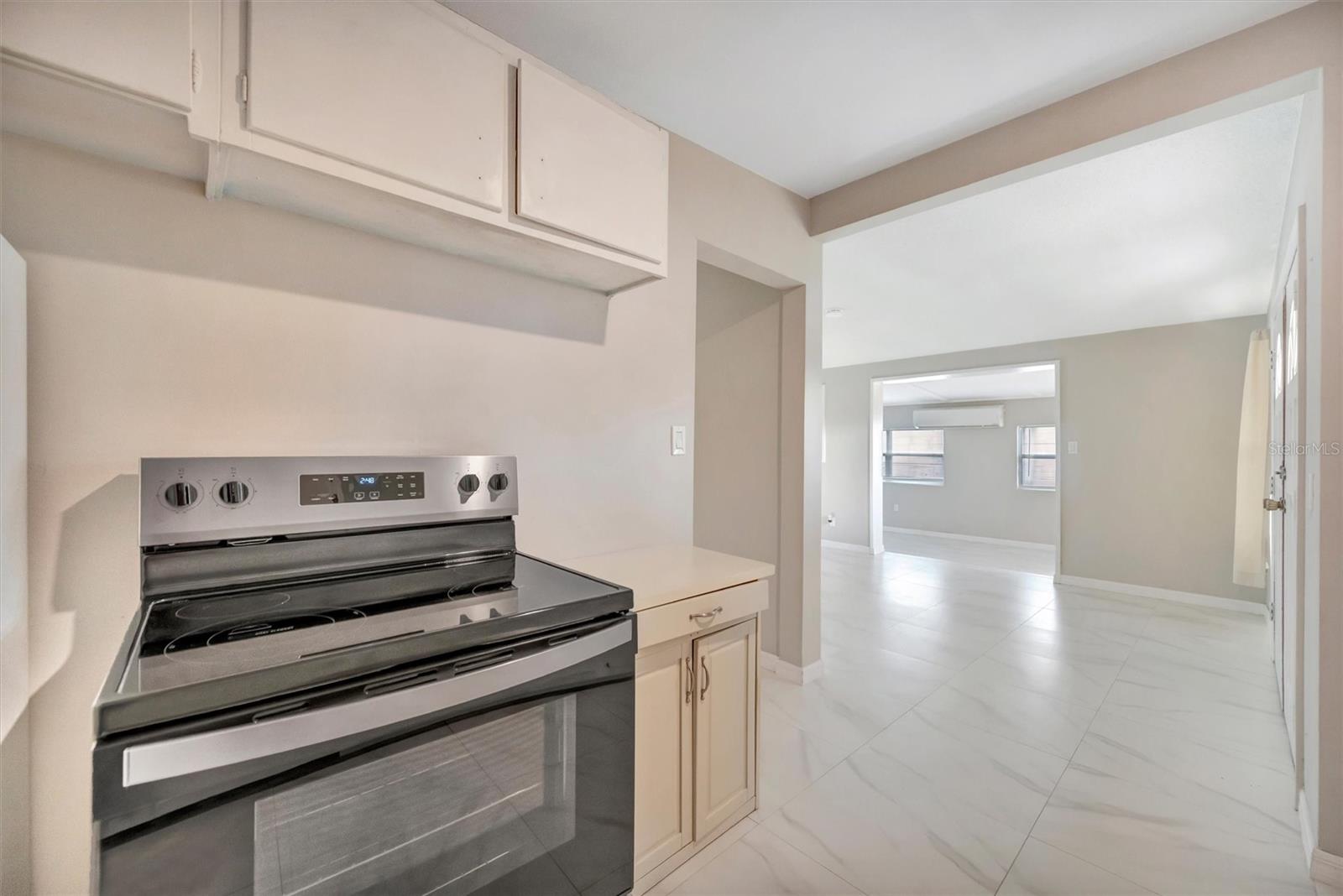 BAYSHORE GARDENS SEC 6 - Residential