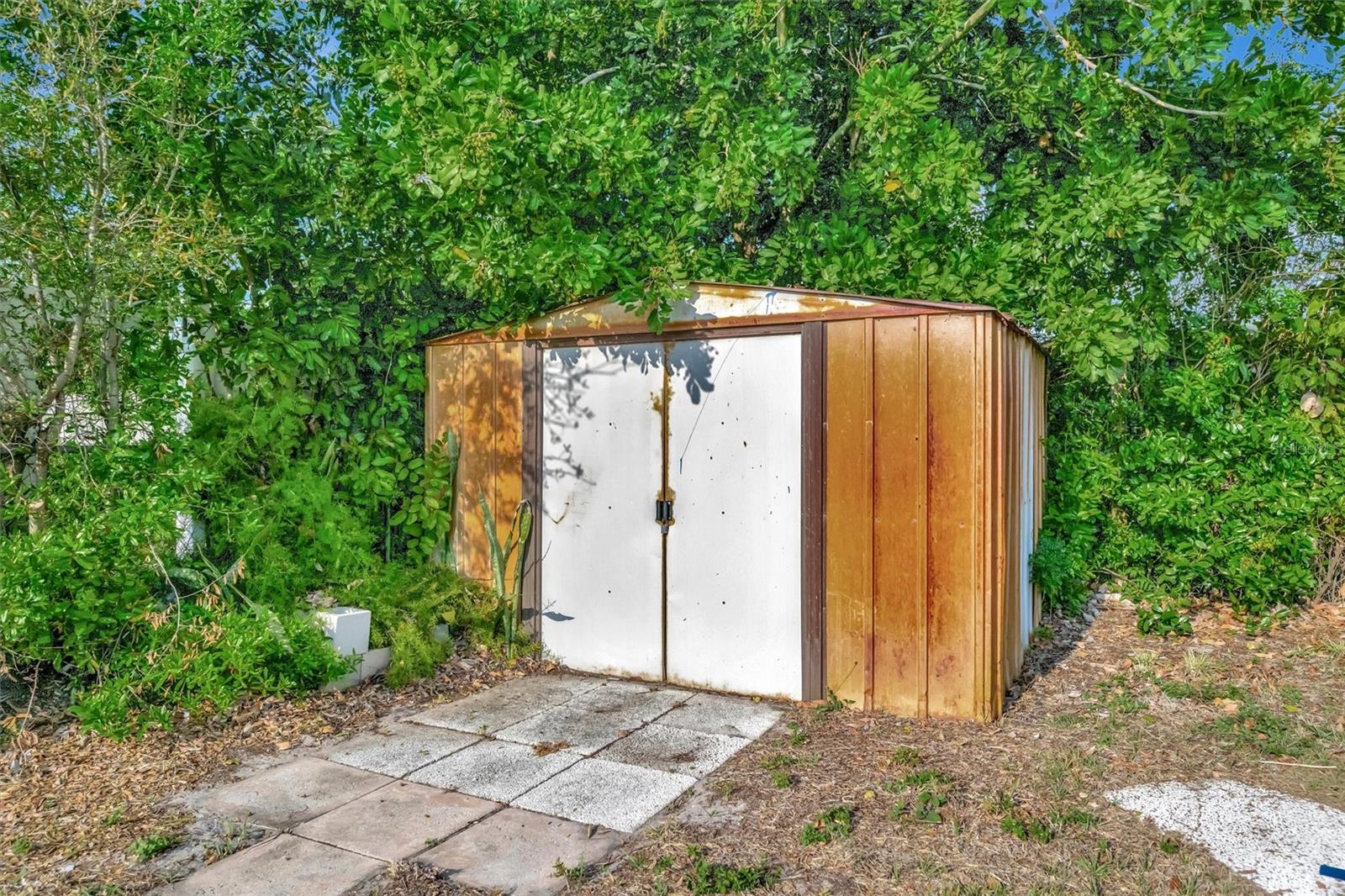 BAYSHORE GARDENS SEC 6 - Residential