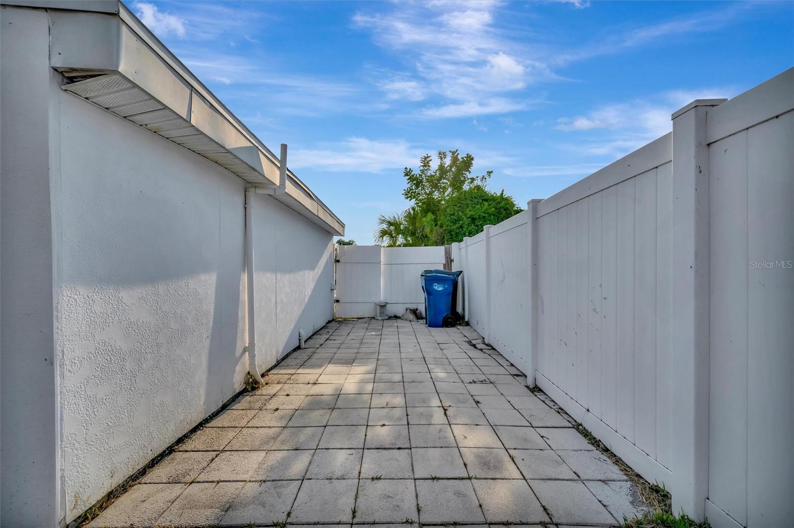 BAYSHORE GARDENS SEC 6 - Residential