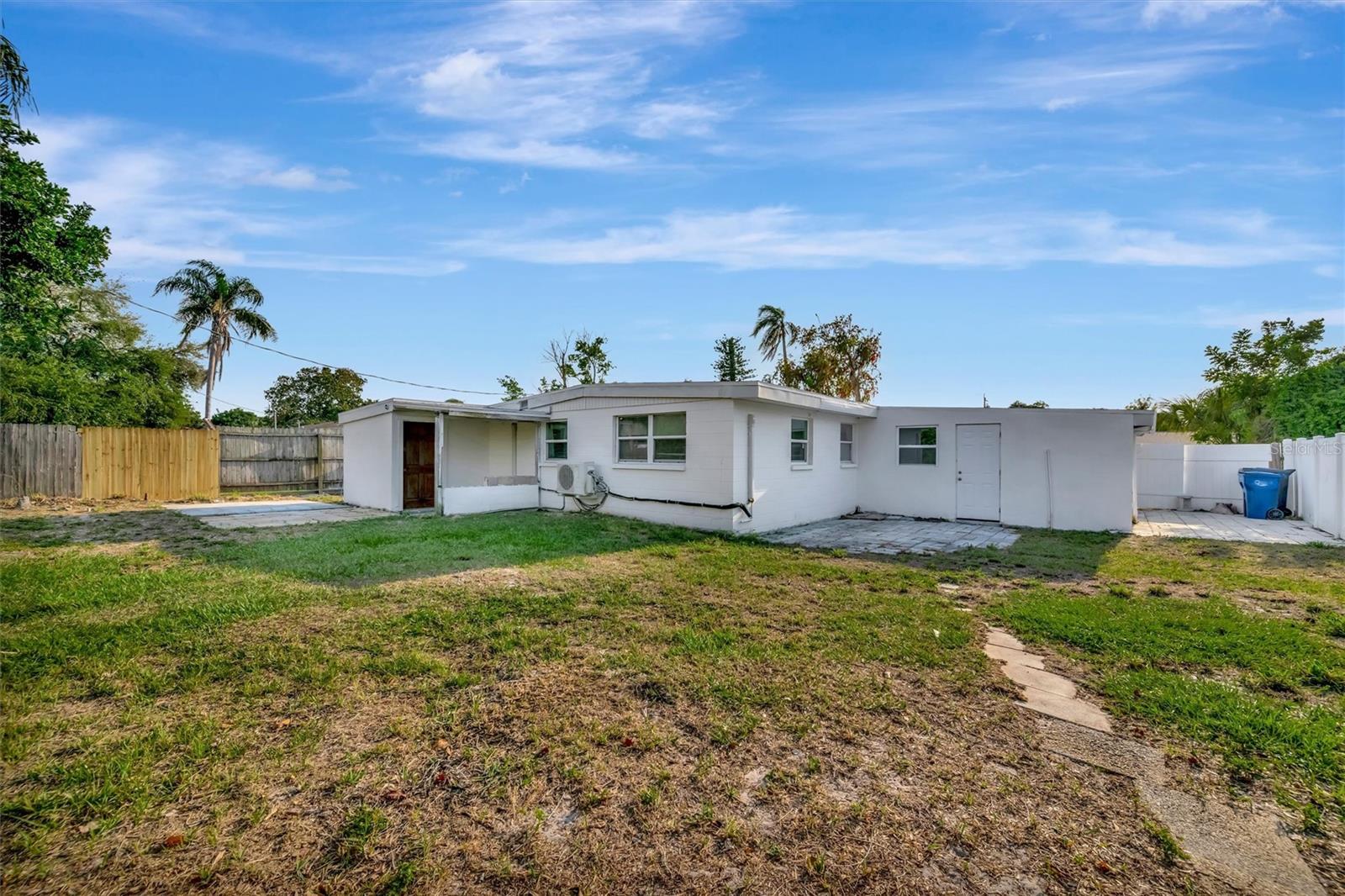 BAYSHORE GARDENS SEC 6 - Residential