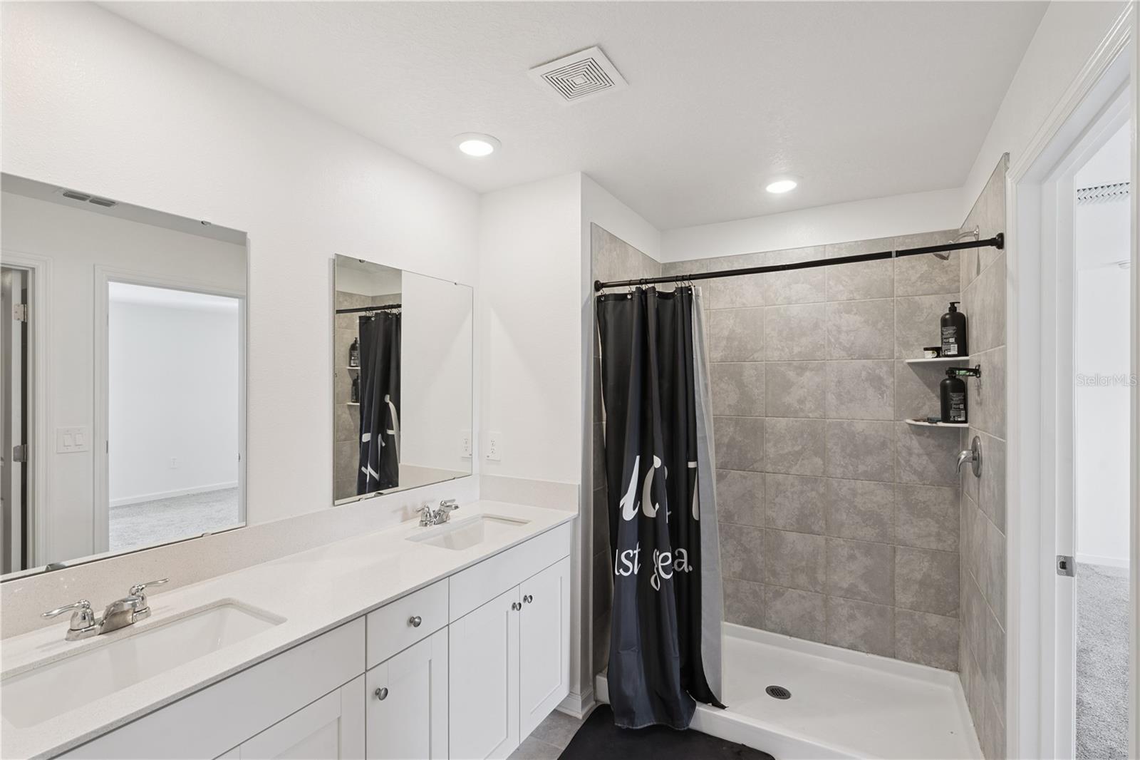 LAWSON DUNES SUB - Residential