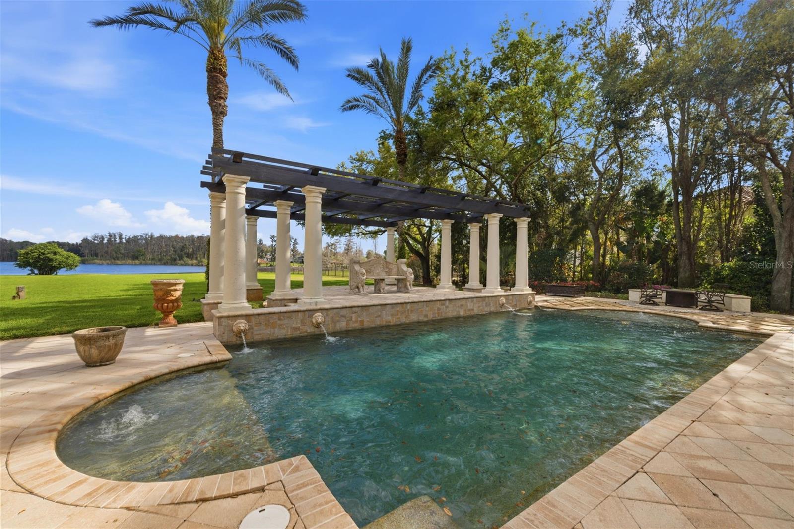 STEEPLECHASE - Residential