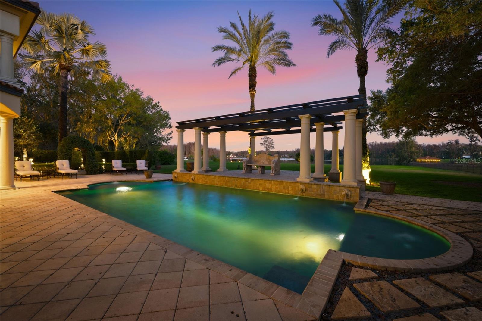 STEEPLECHASE - Residential