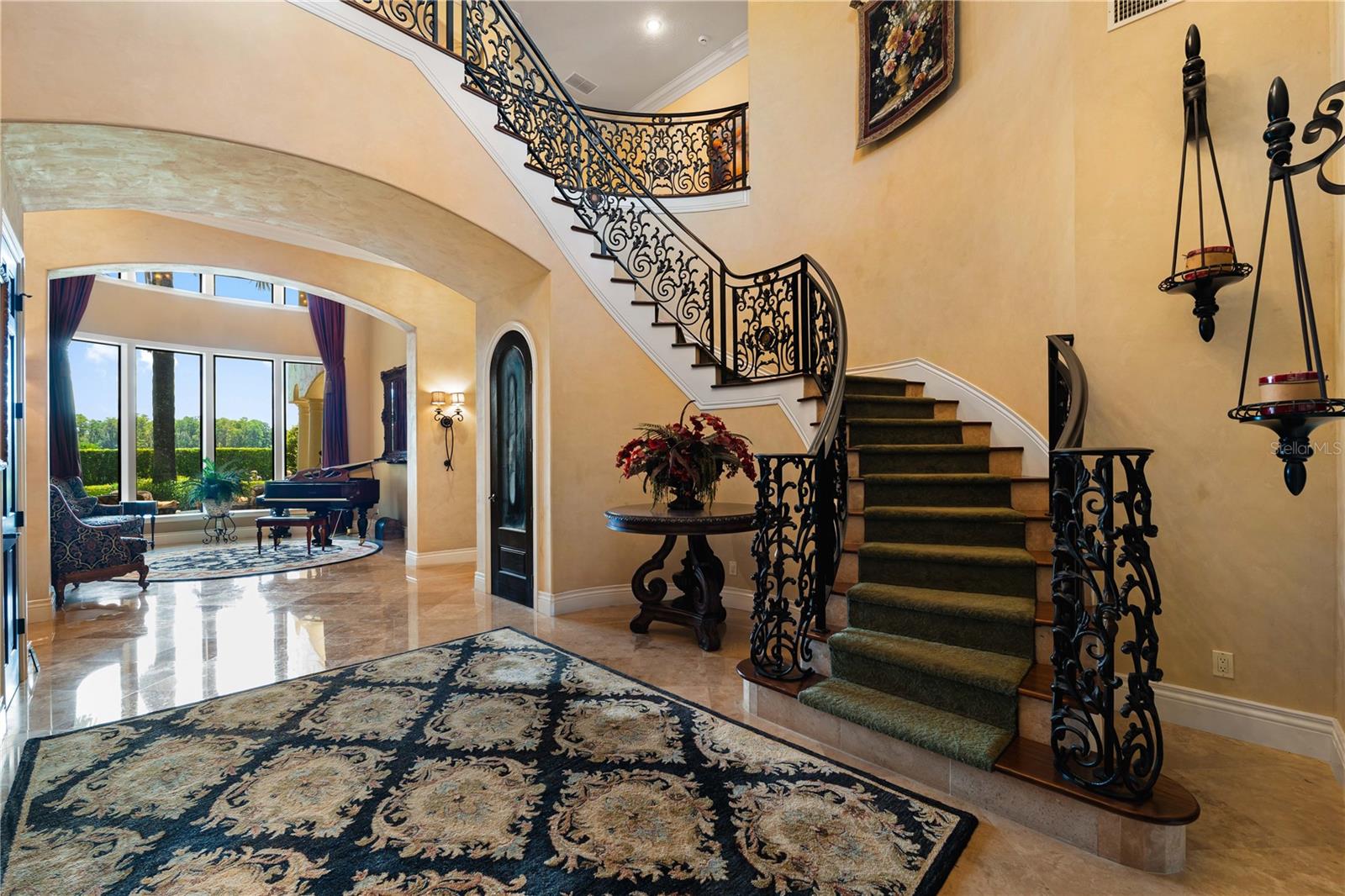 STEEPLECHASE - Residential