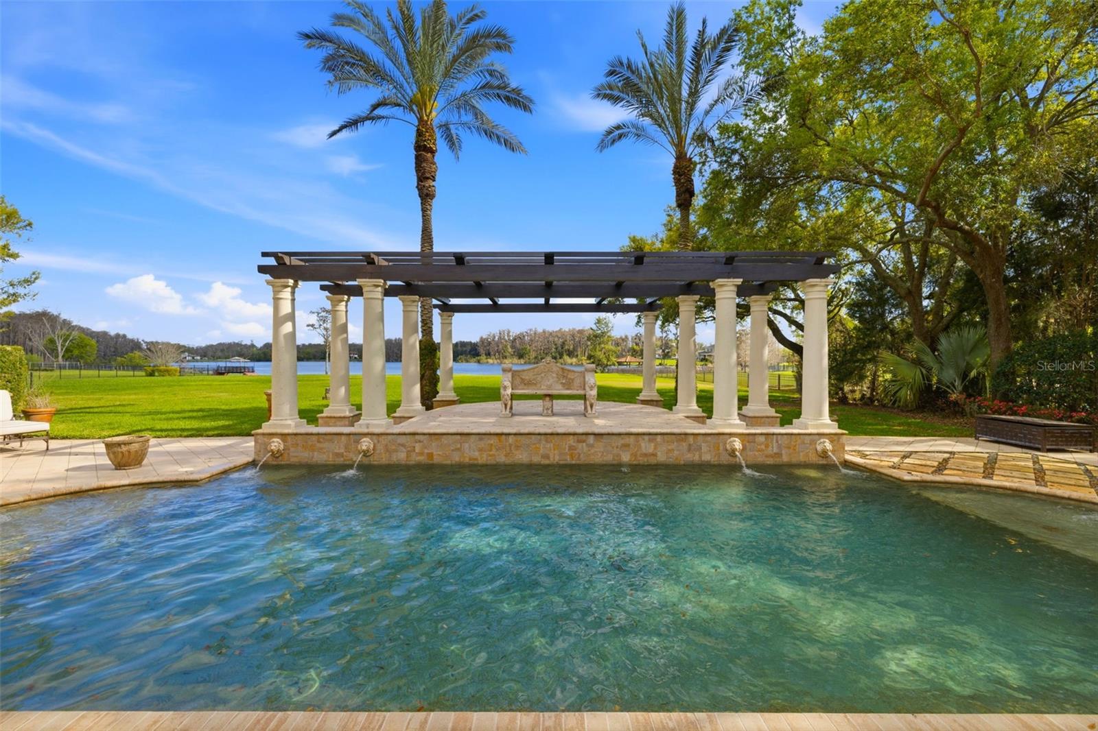 STEEPLECHASE - Residential