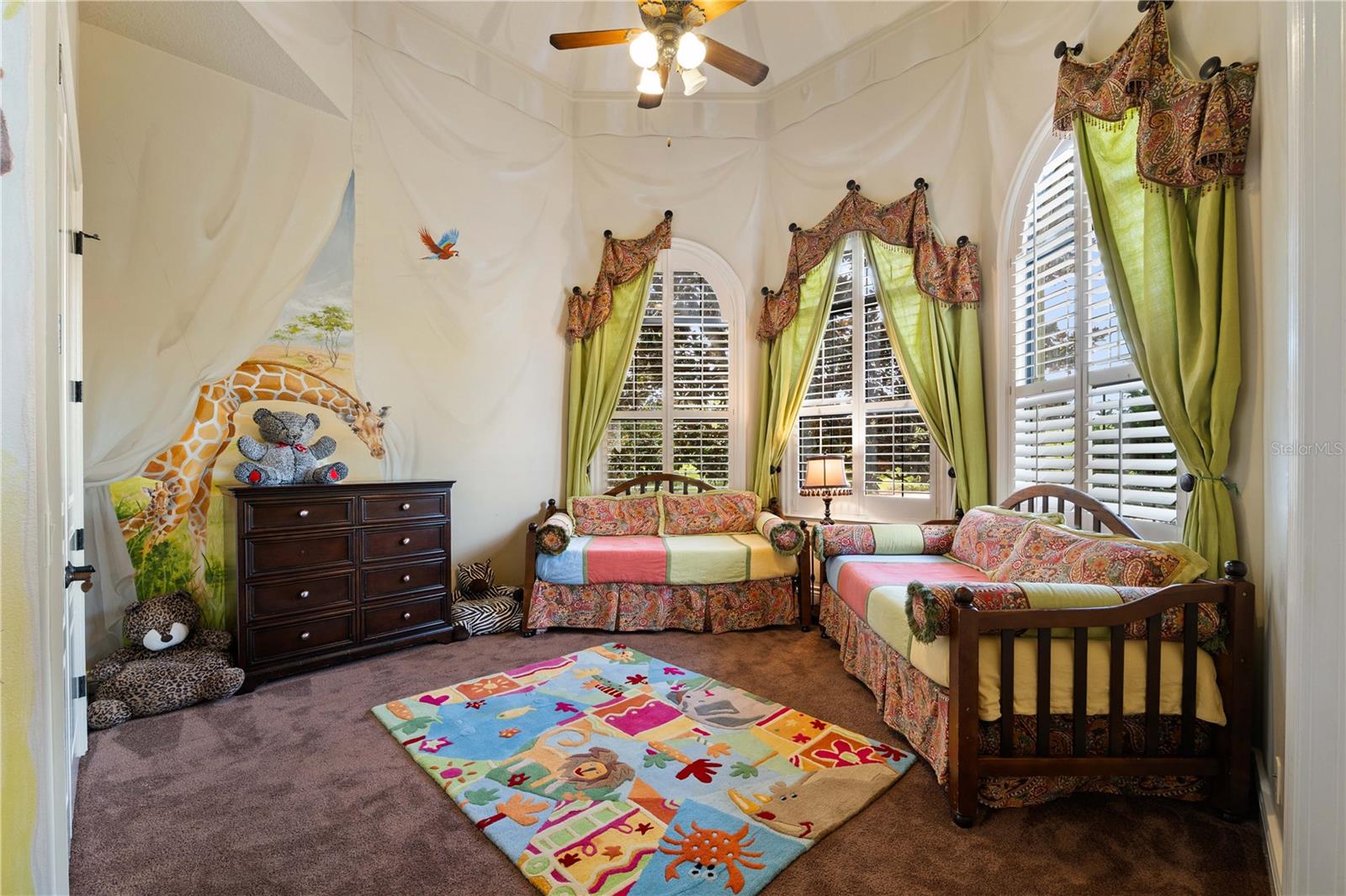 STEEPLECHASE - Residential