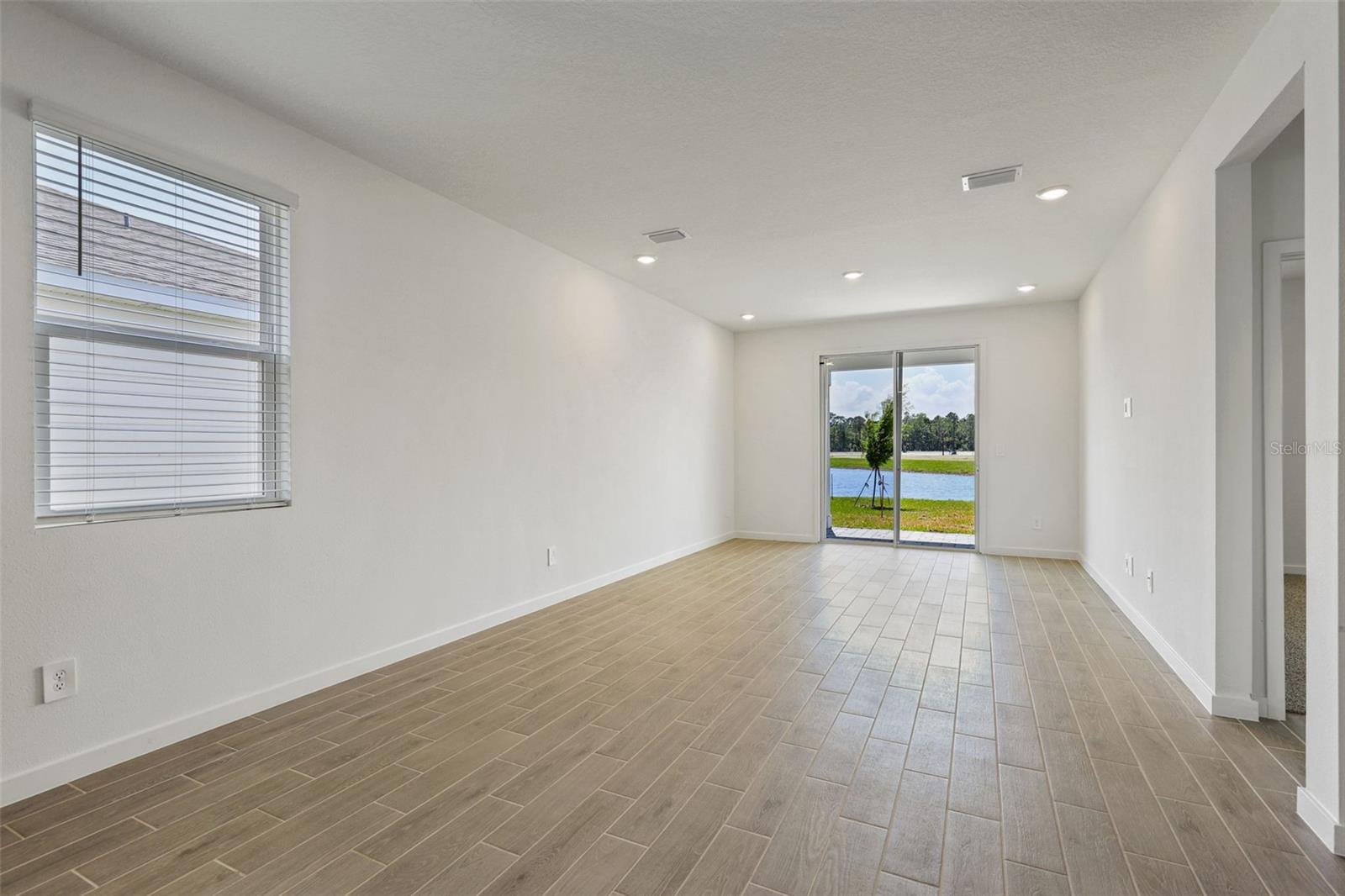 25 ARARAT DRIVE