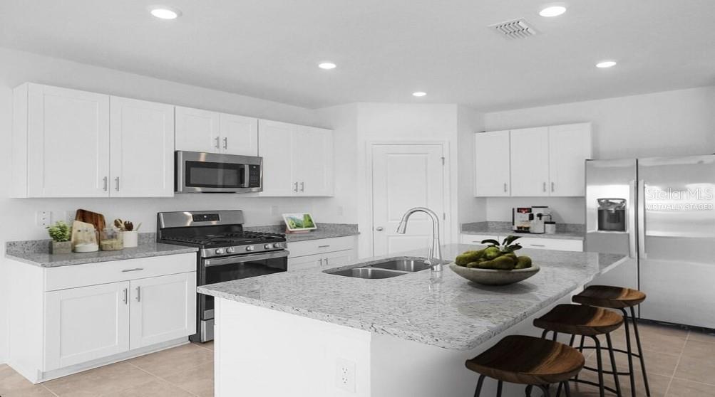 WATERSTONE - Residential