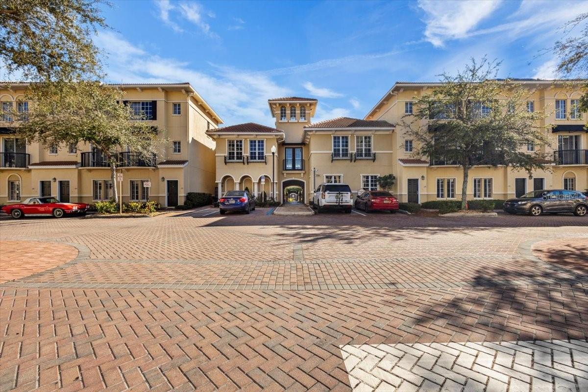 CORDOBA AT BEACH PARK A CONDOM - Residential Lease