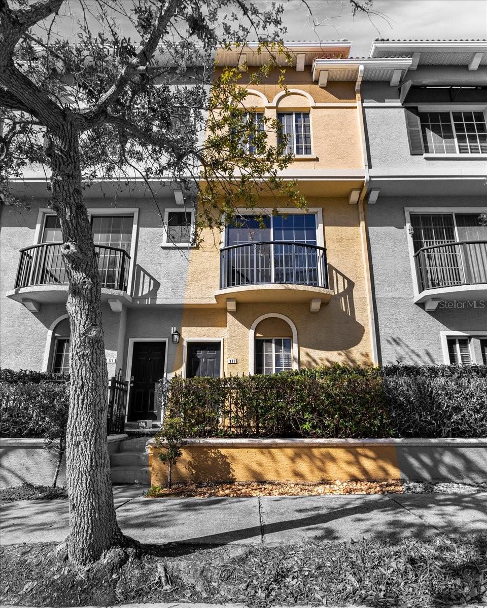 CORDOBA AT BEACH PARK A CONDOM - Residential Lease