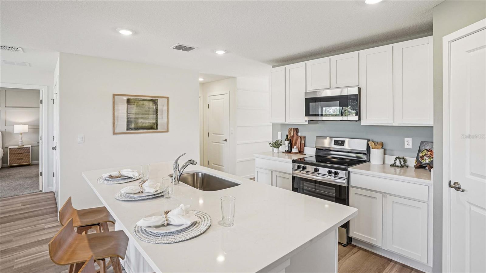 EMERSON POINTE - Residential