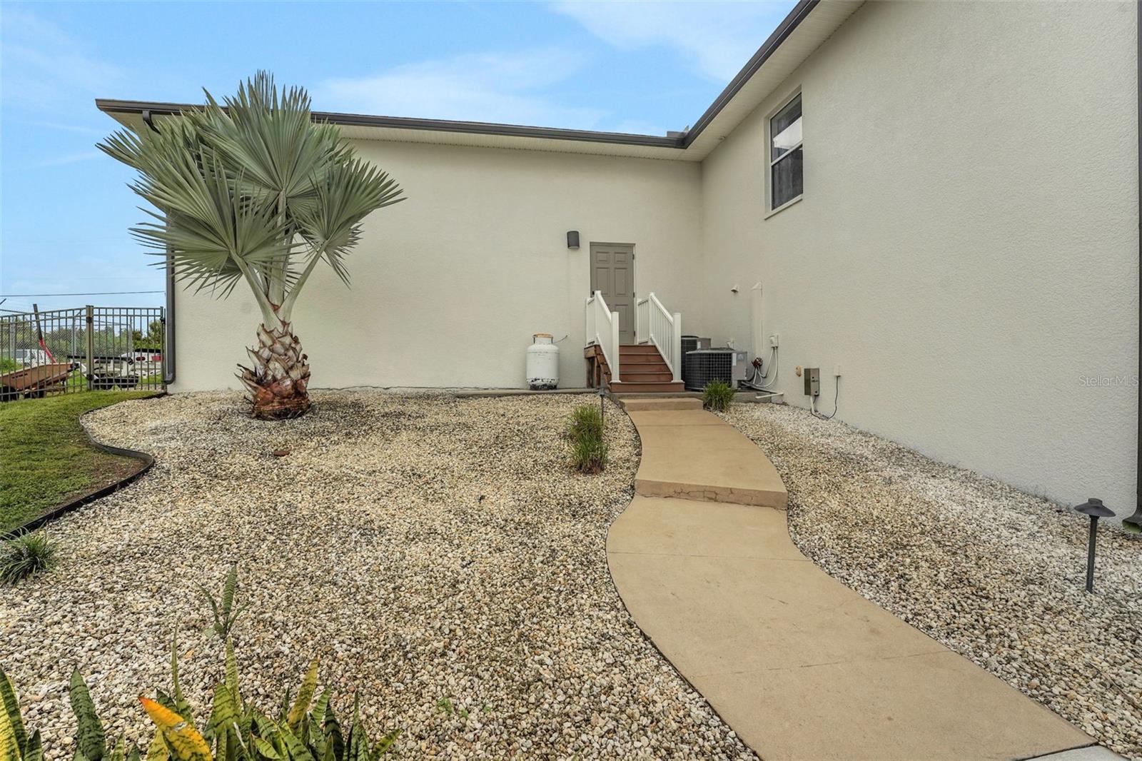 ROGERS LANDING - Residential