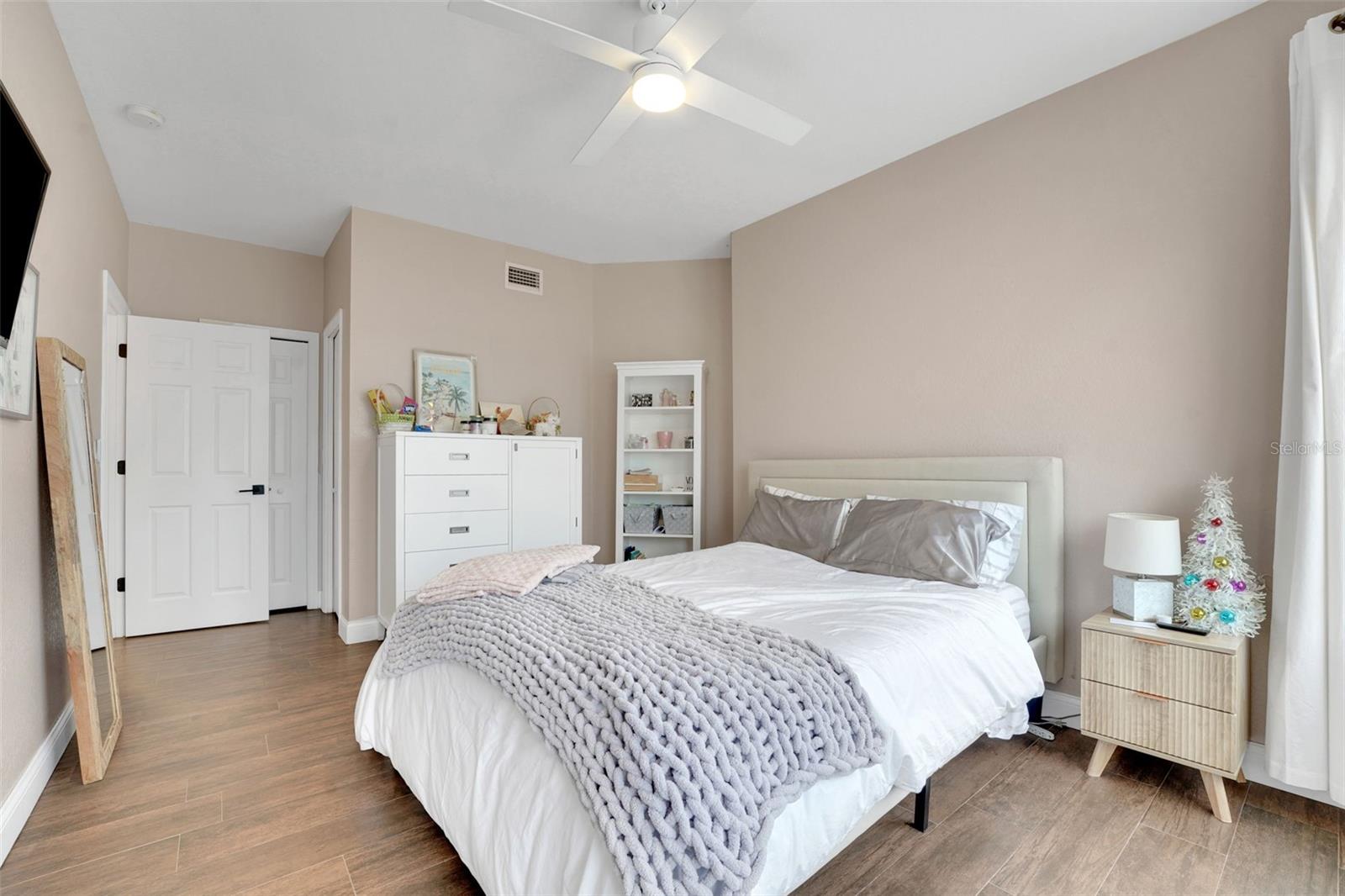 ROGERS LANDING - Residential