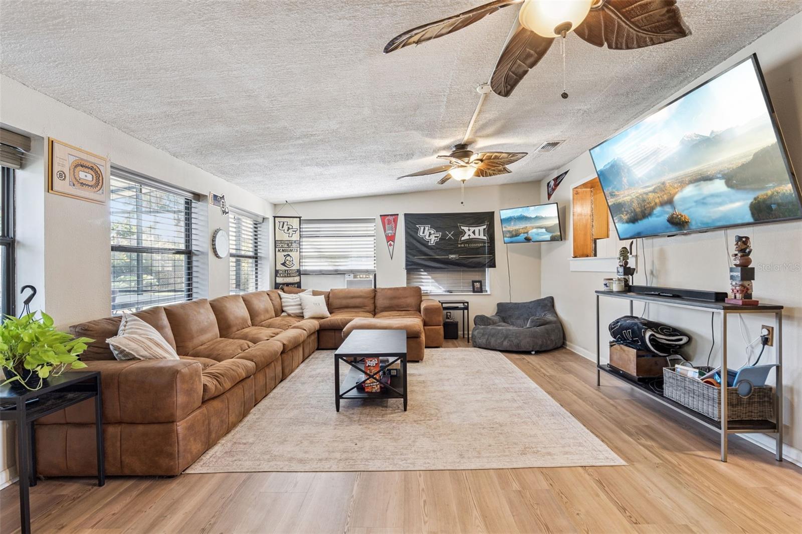 LAKE SEARCY SHORES - Residential