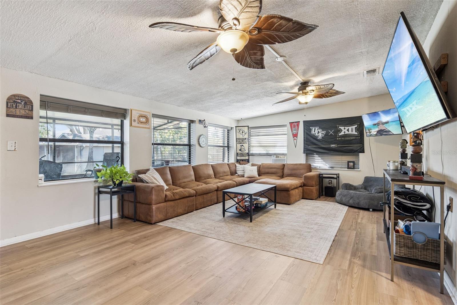 LAKE SEARCY SHORES - Residential