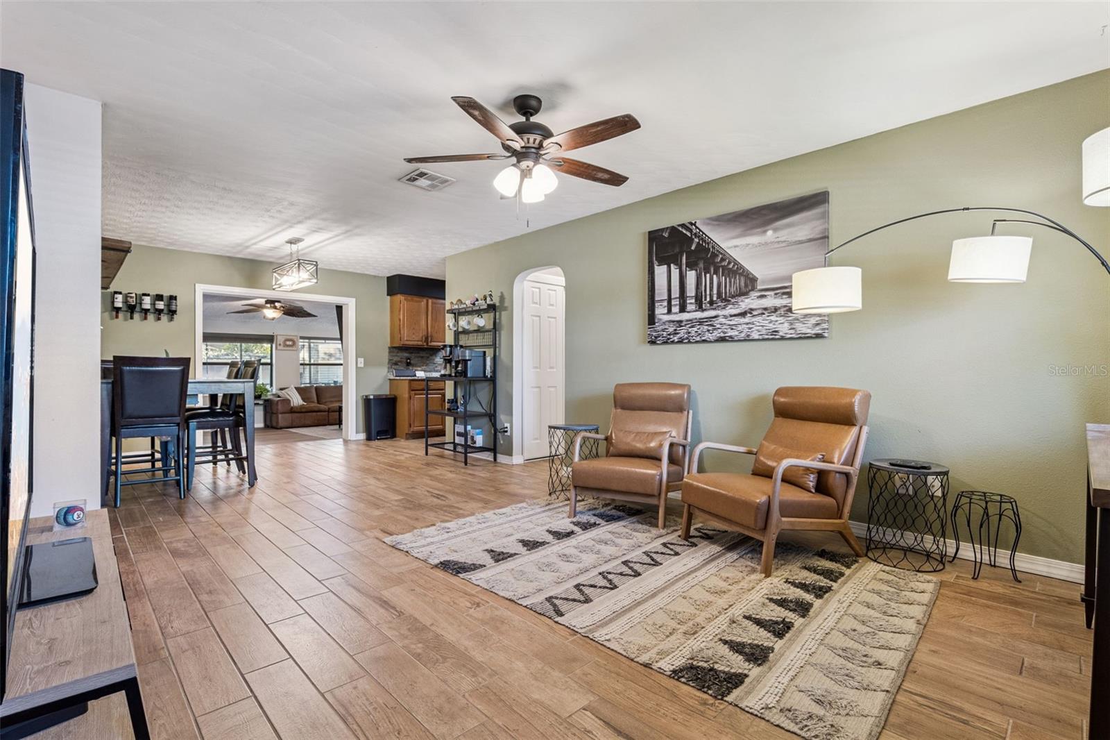 910 PARSON BROWN WAY