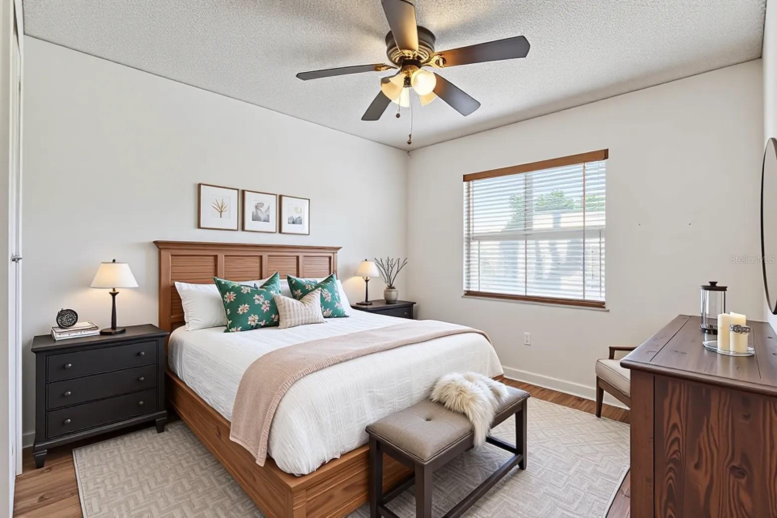 LAKE SEARCY SHORES - Residential