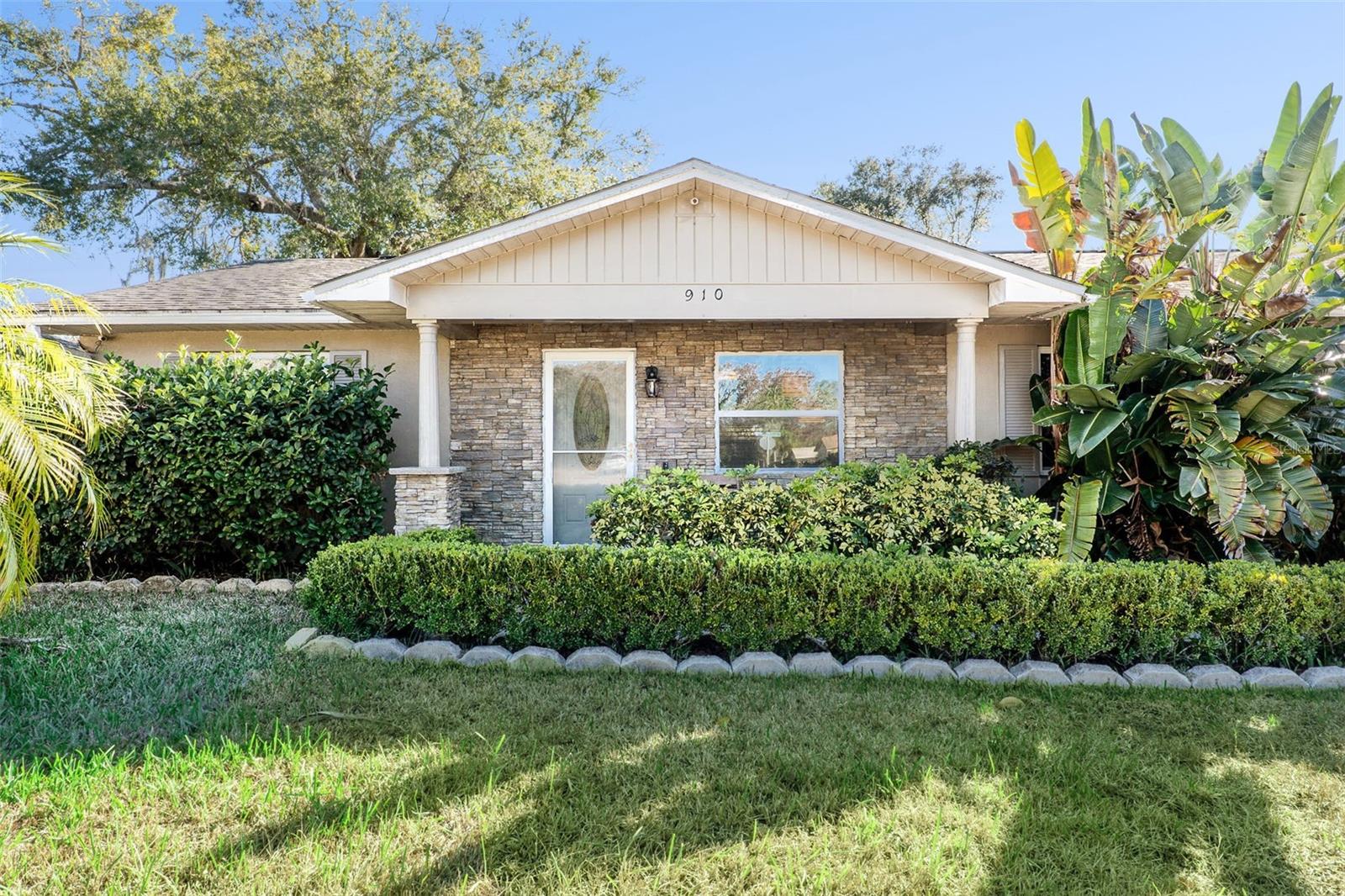 910 PARSON BROWN WAY