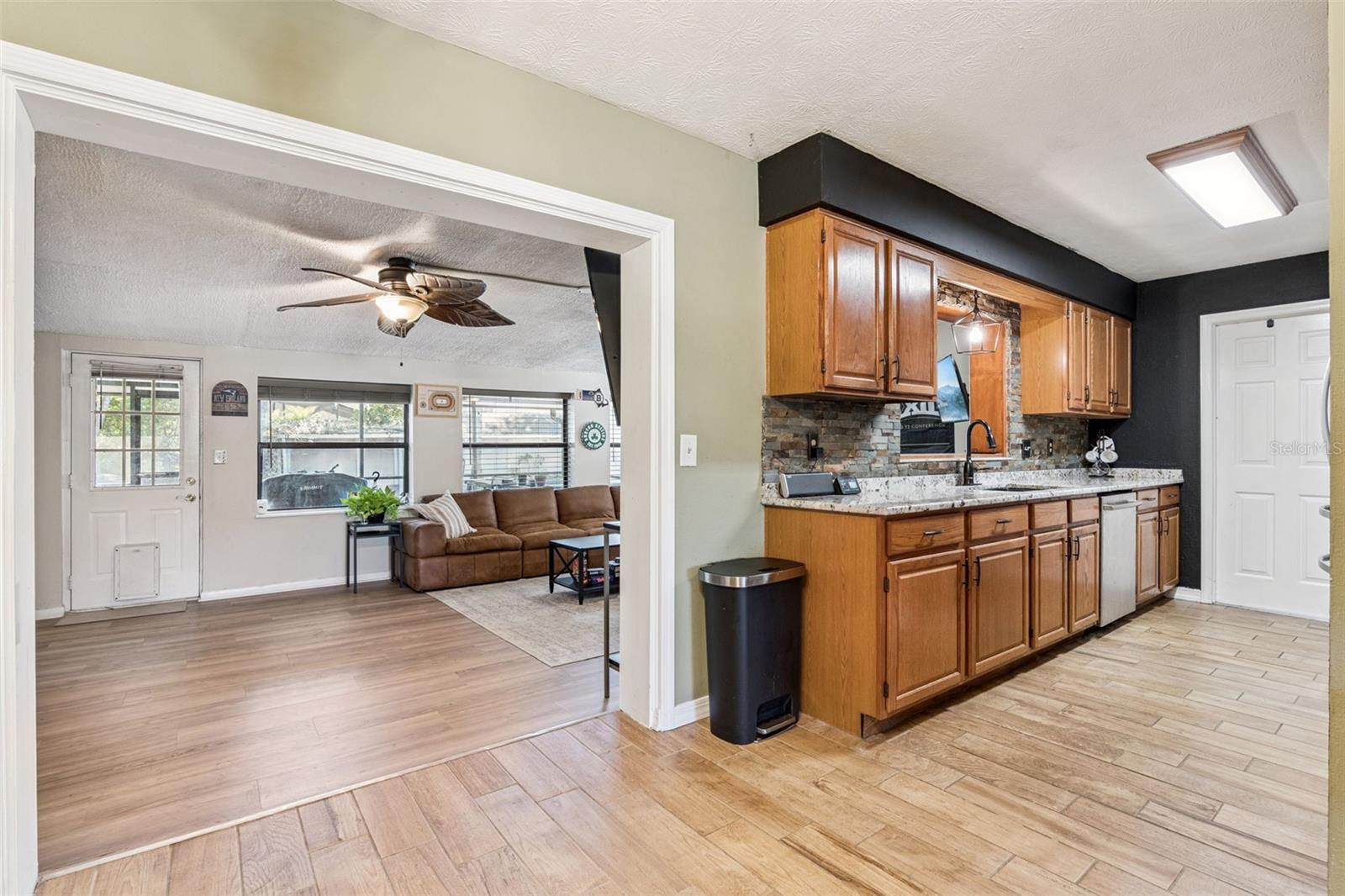 LAKE SEARCY SHORES - Residential