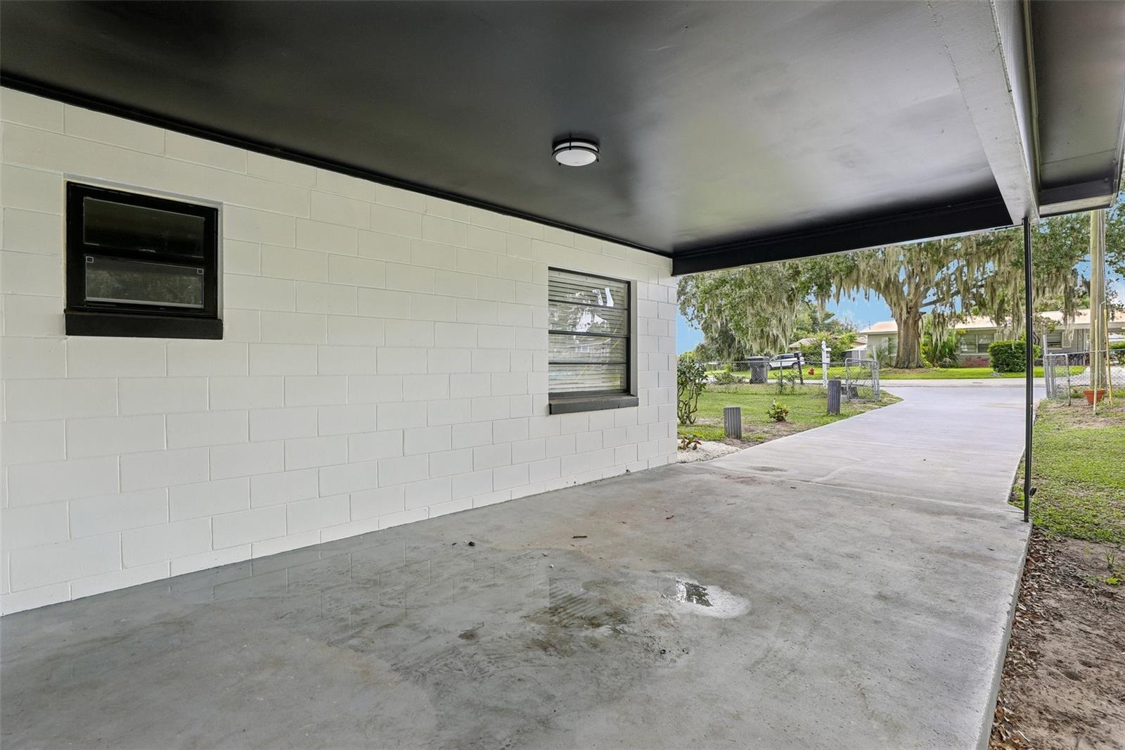 2923 DUDLEY DRIVE