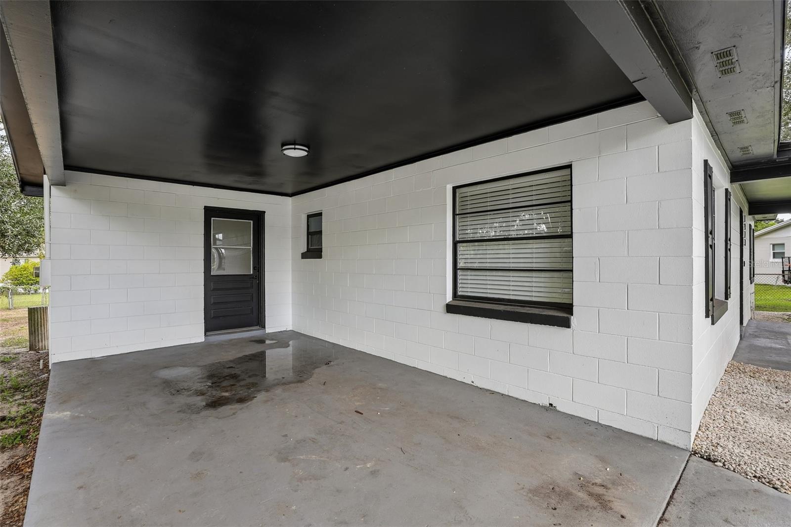 2923 DUDLEY DRIVE
