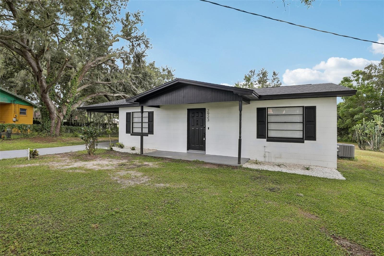 2923 DUDLEY DRIVE