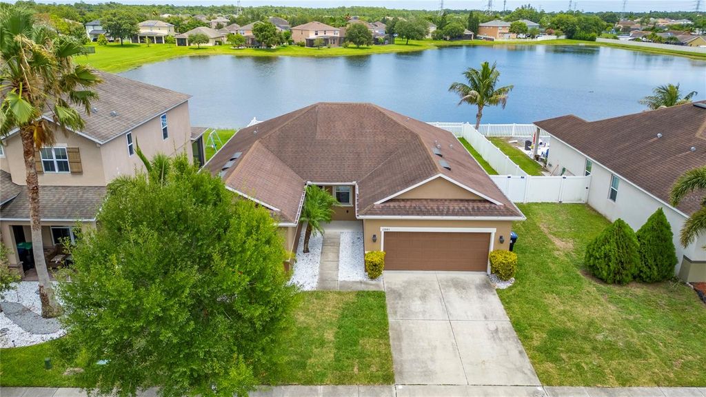 Photo of 12845 Sawgrass Pine Circle, Orlando, FL 32824 (MLS # O6397445)