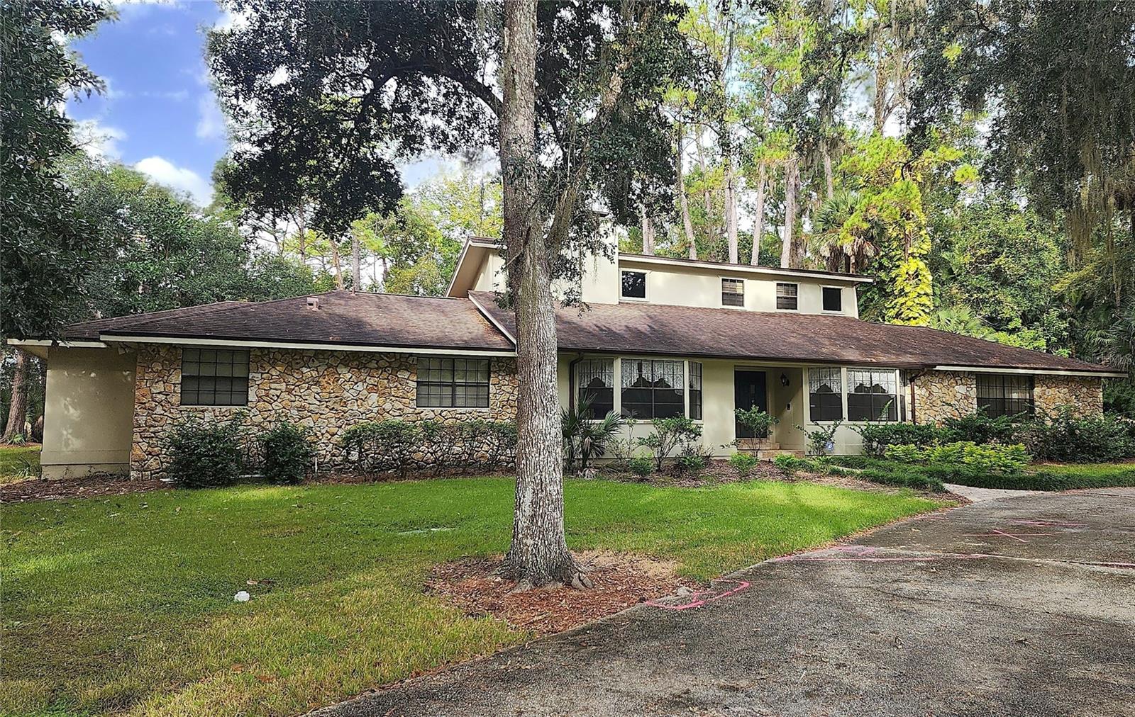 SPRINGS WILLOW RUN SEC THE - Residential