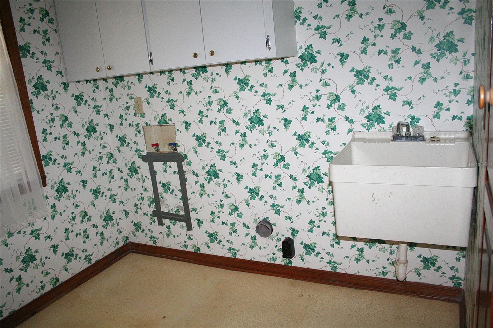 SPRINGS WILLOW RUN SEC THE - Residential