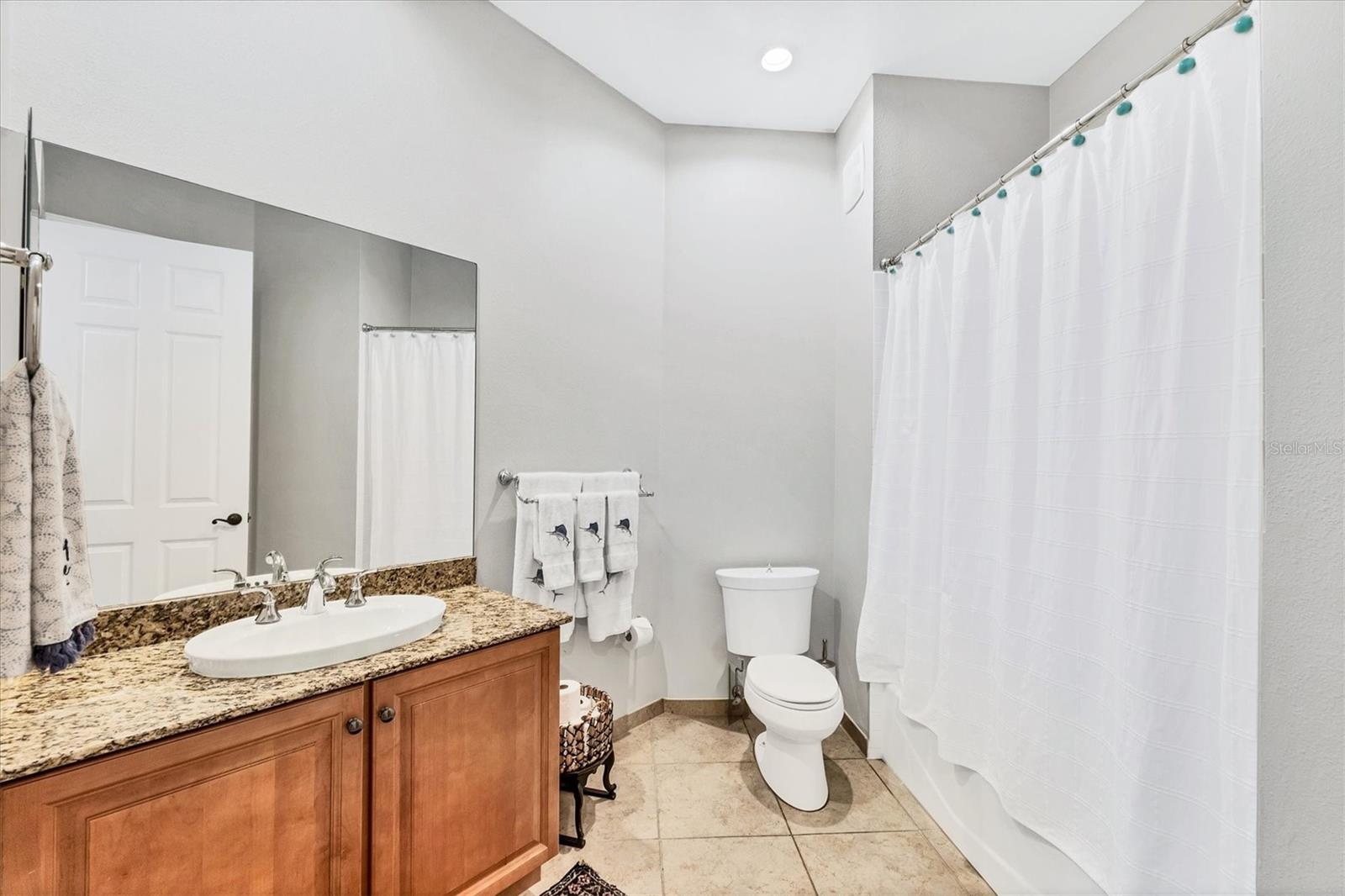 HAMMOCKS PRESERVE PH 01 - Residential