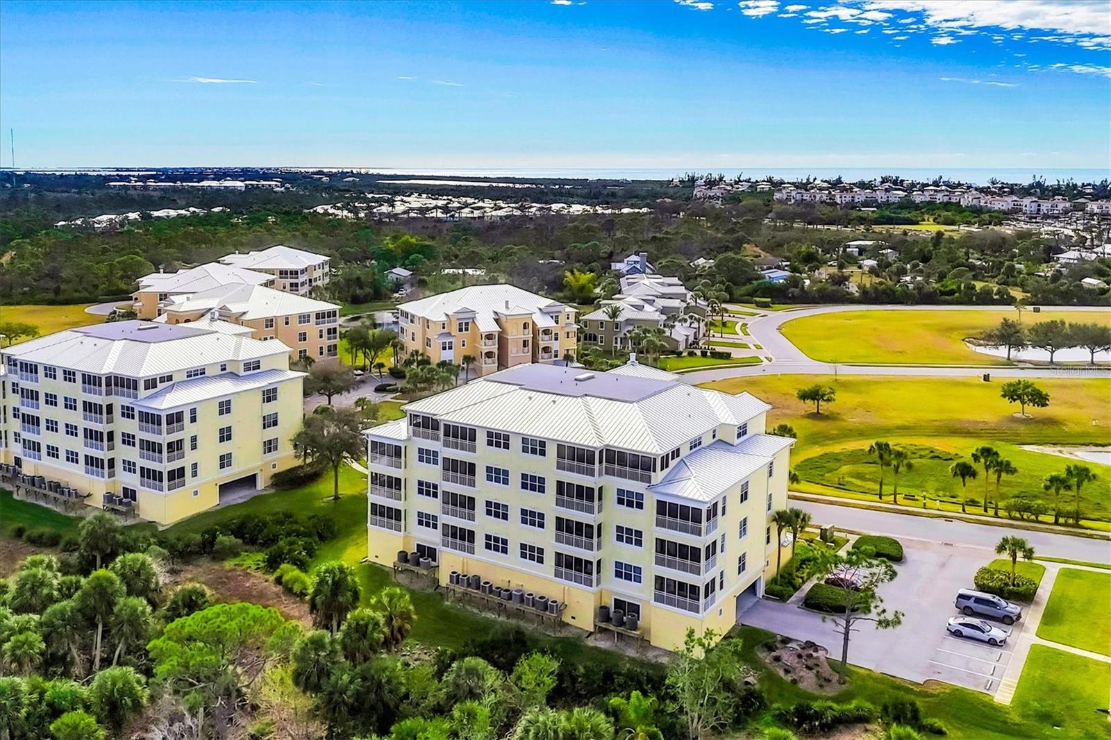 HAMMOCKS PRESERVE PH 01 - Residential