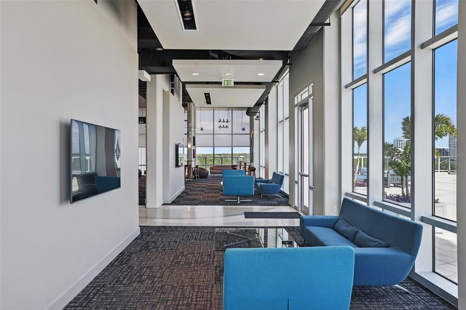 VUE/LK EOLA - Residential Lease