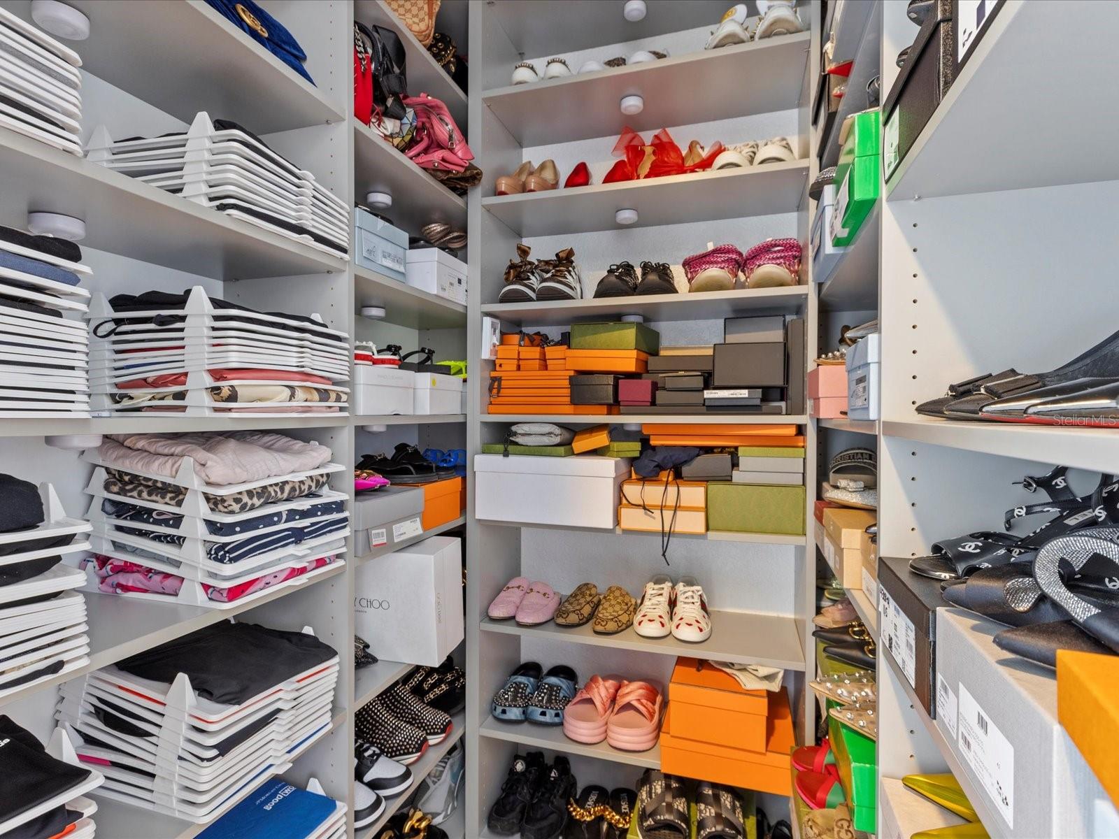 VUE/LK EOLA - Residential Lease