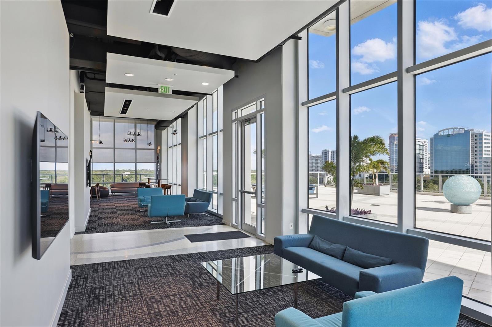 VUE/LK EOLA - Residential Lease