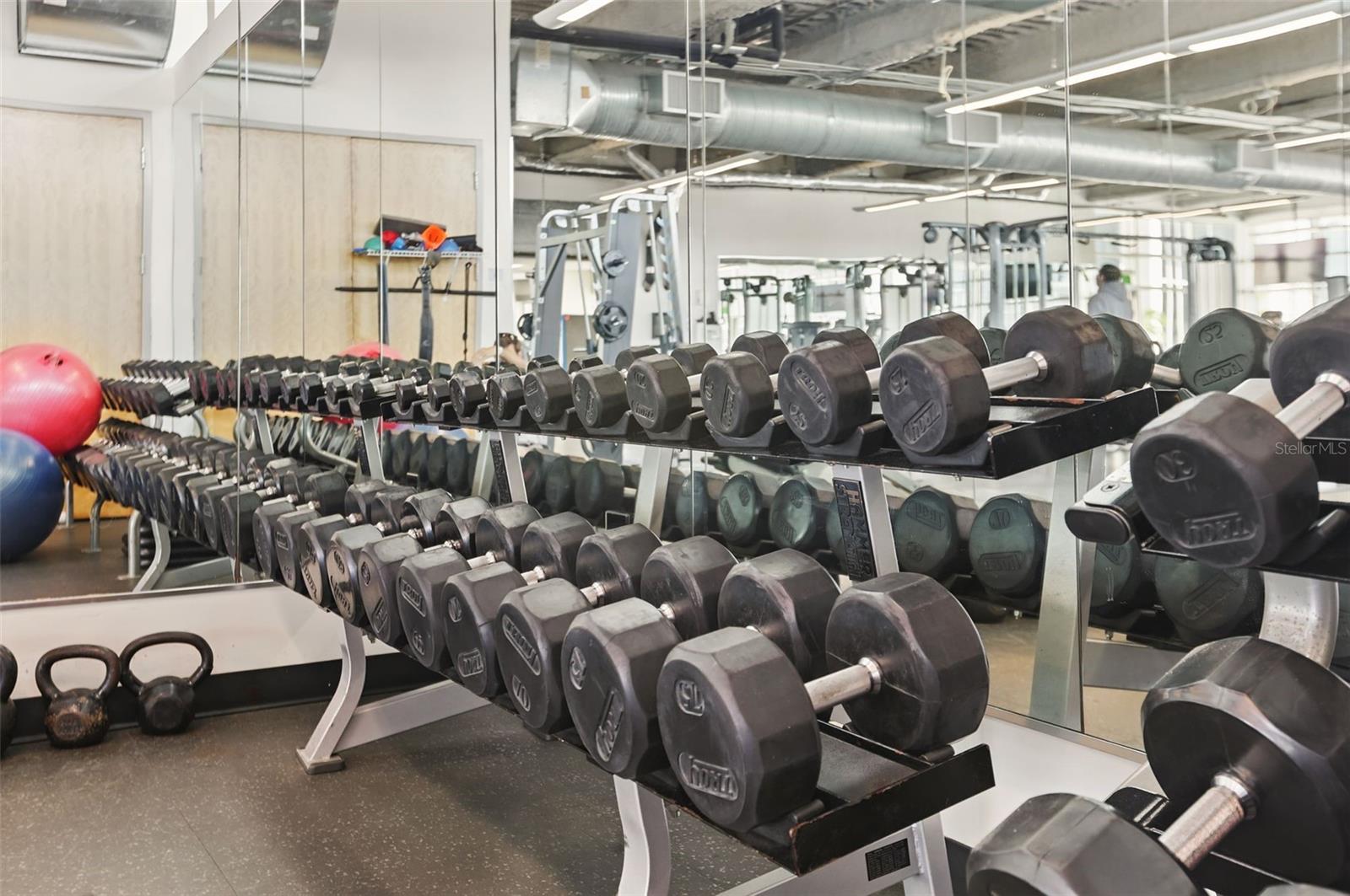 VUE/LK EOLA - Residential Lease